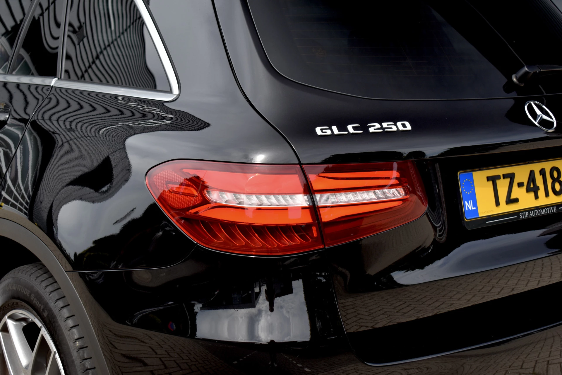 Hoofdafbeelding Mercedes-Benz GLC