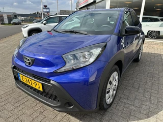 Toyota Aygo X 1.0 VVT-I-S CVT Play