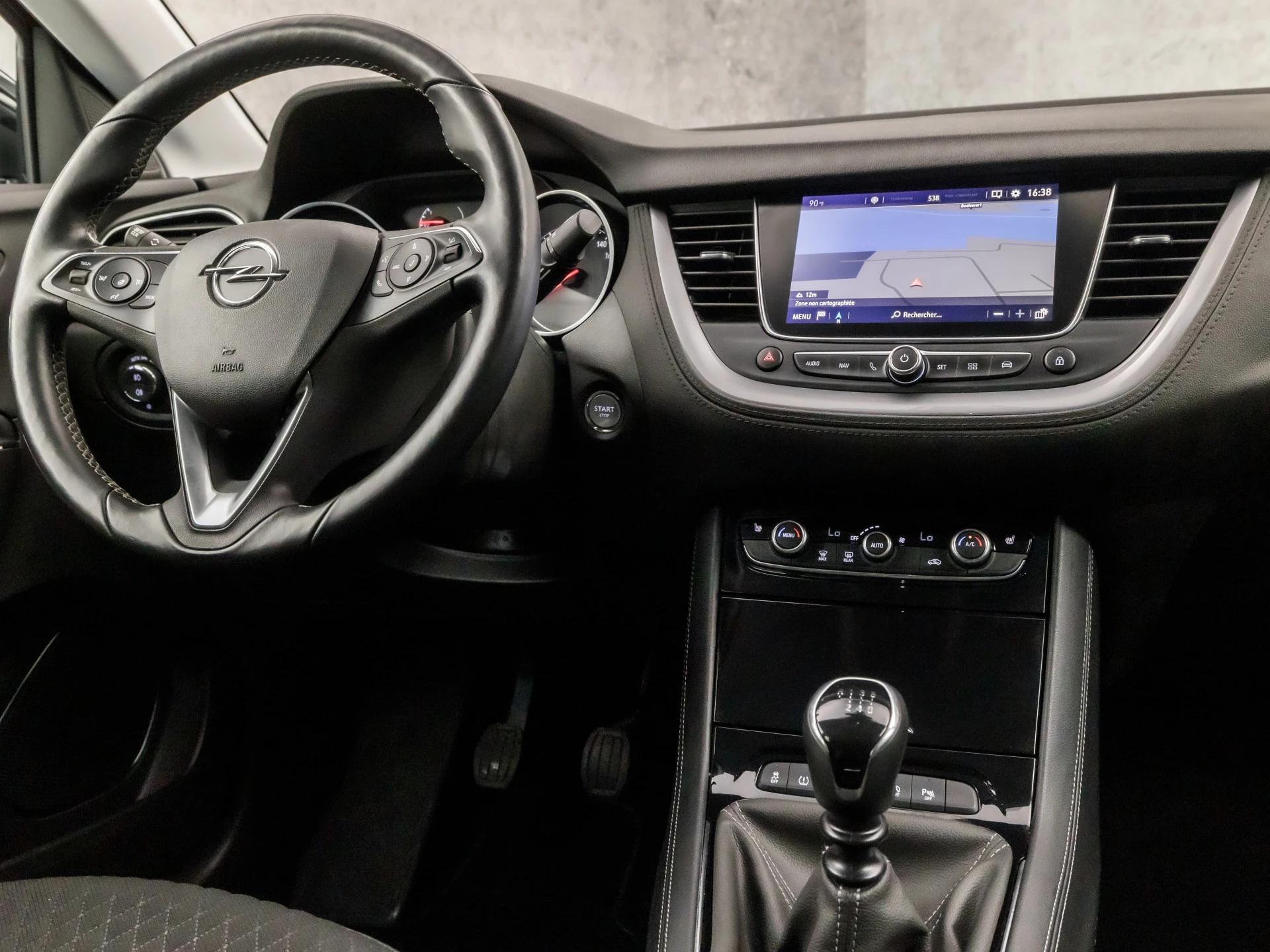 Hoofdafbeelding Opel Grandland X