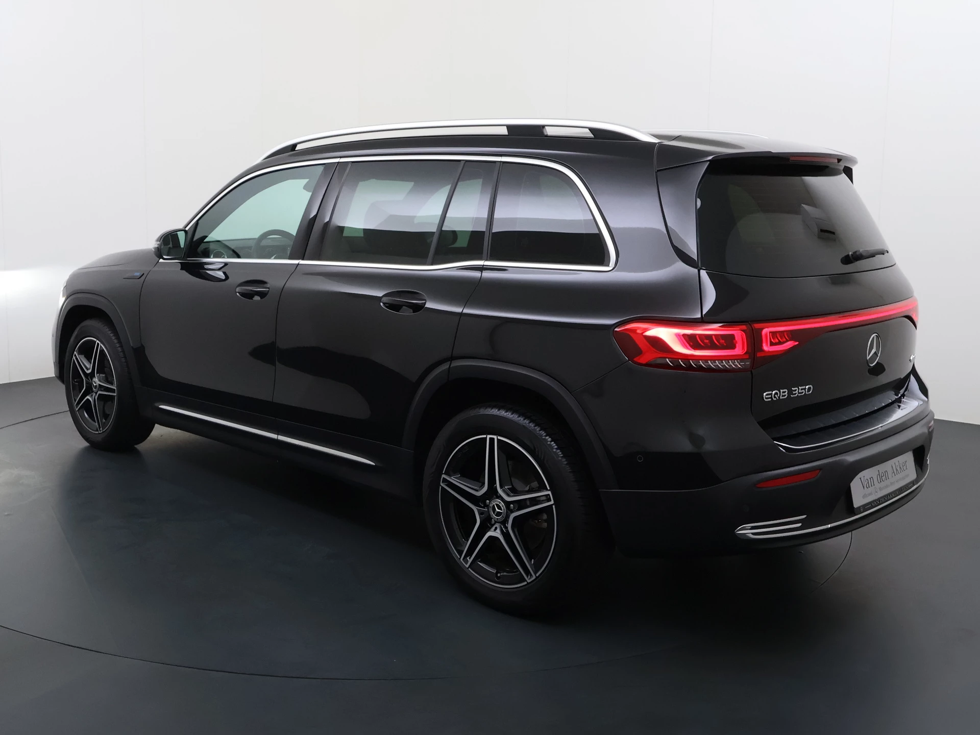 Hoofdafbeelding Mercedes-Benz EQB