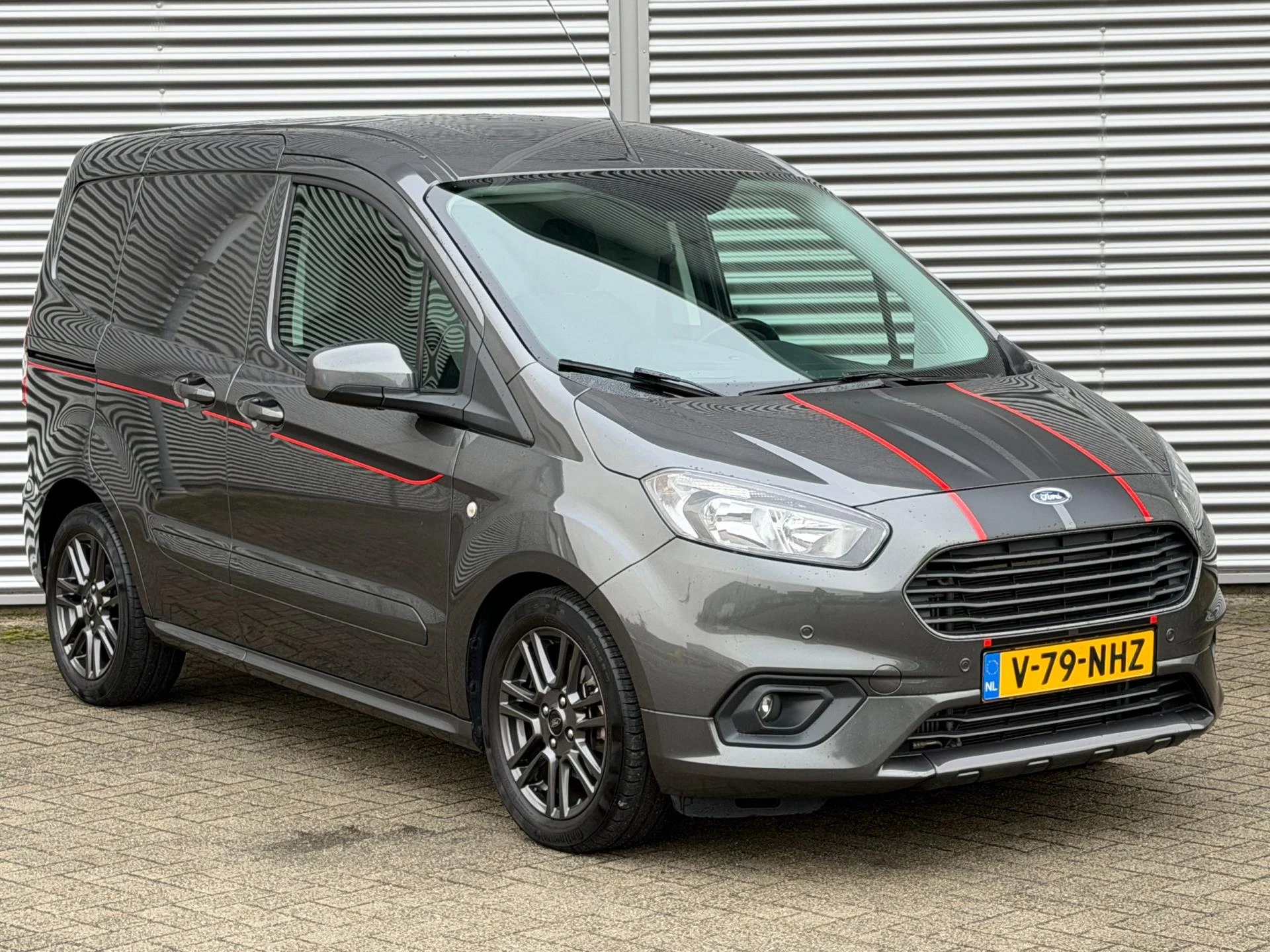 Hoofdafbeelding Ford Transit Courier