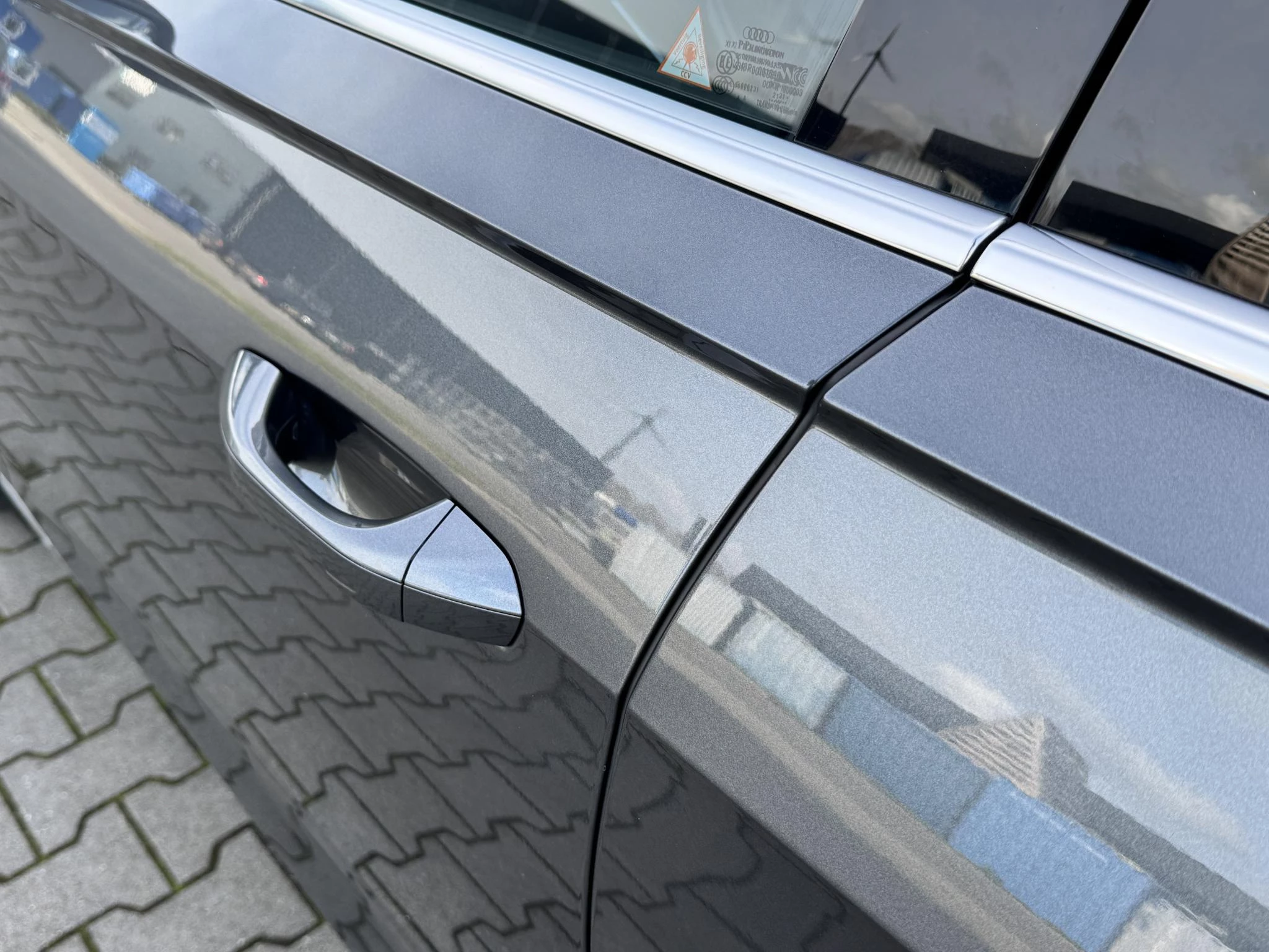 Hoofdafbeelding Audi A8