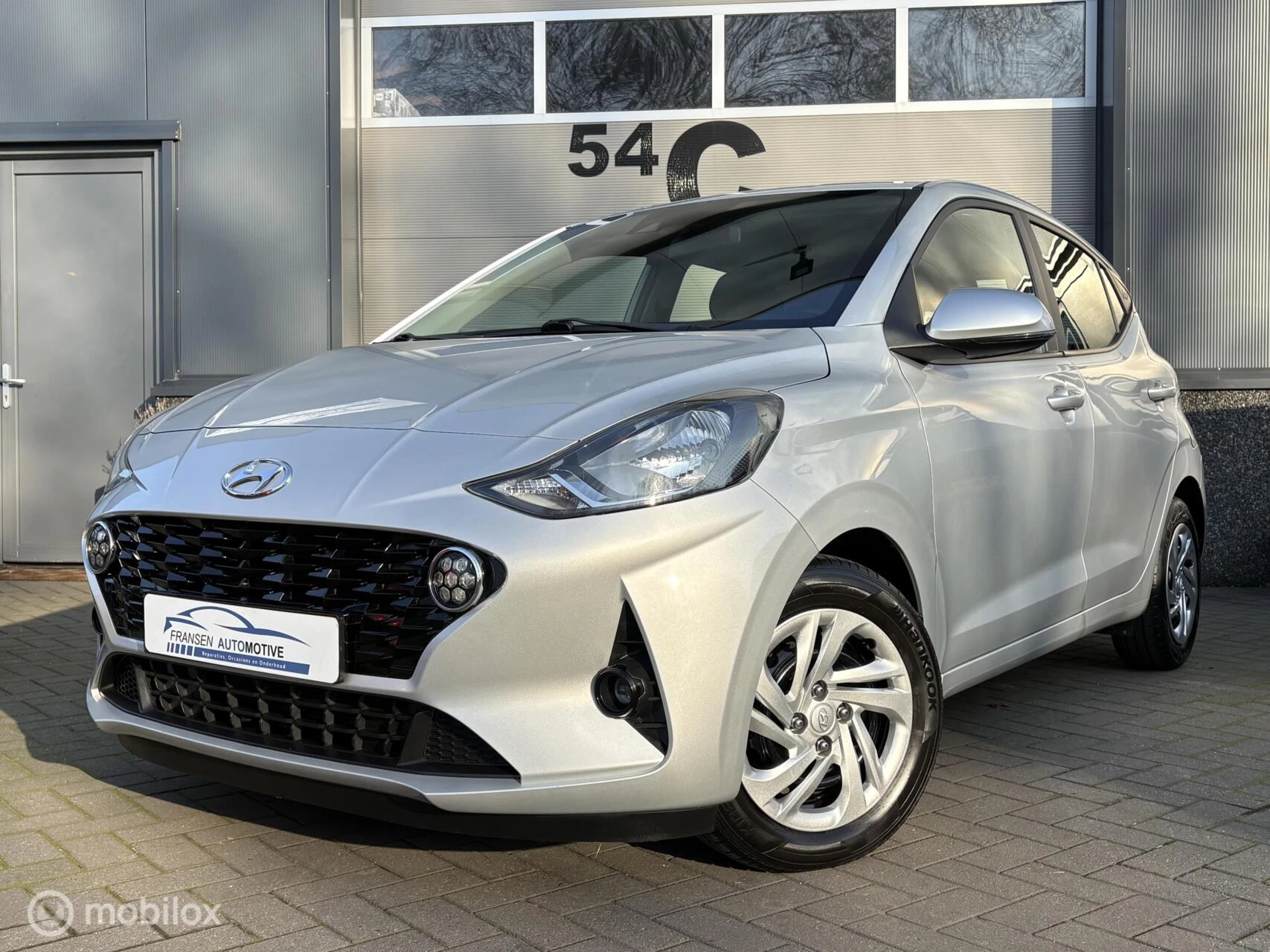 Hoofdafbeelding Hyundai i10