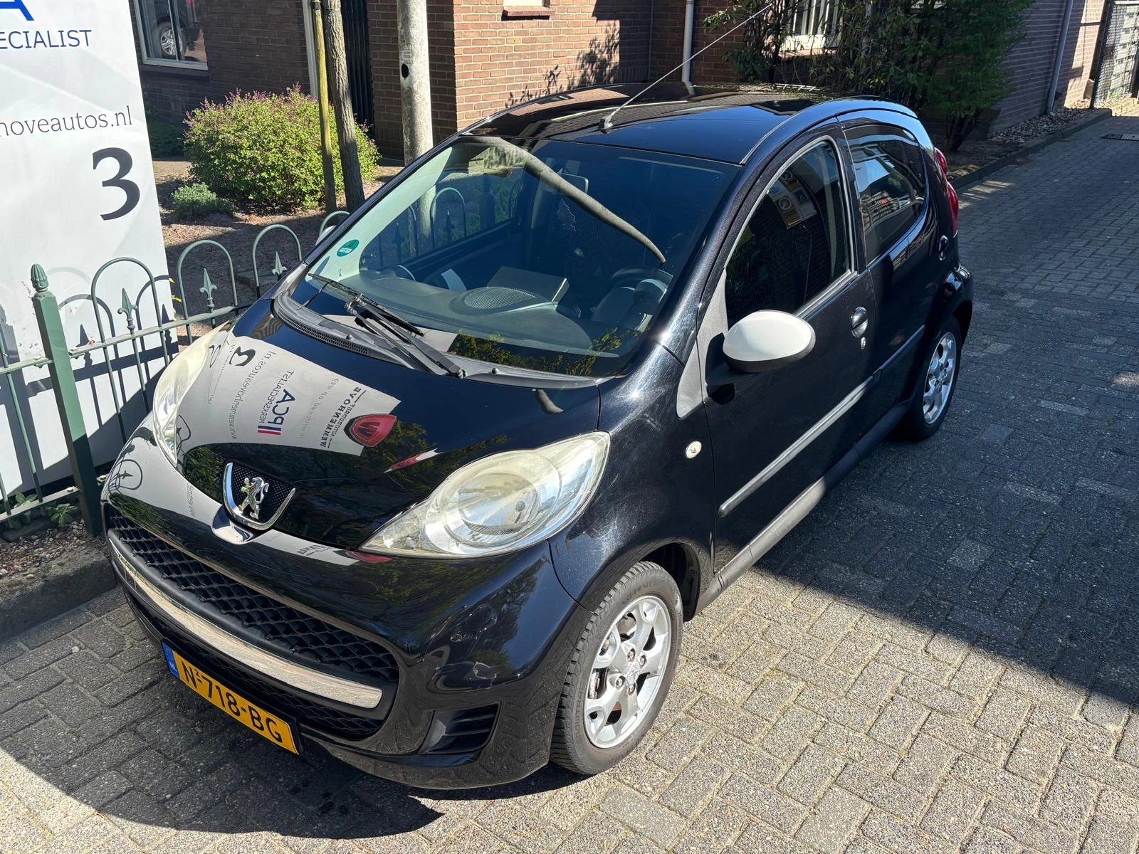 Hoofdafbeelding Peugeot 107