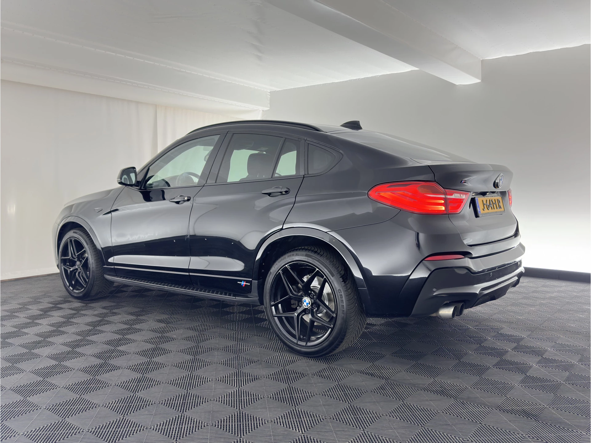 Hoofdafbeelding BMW X4