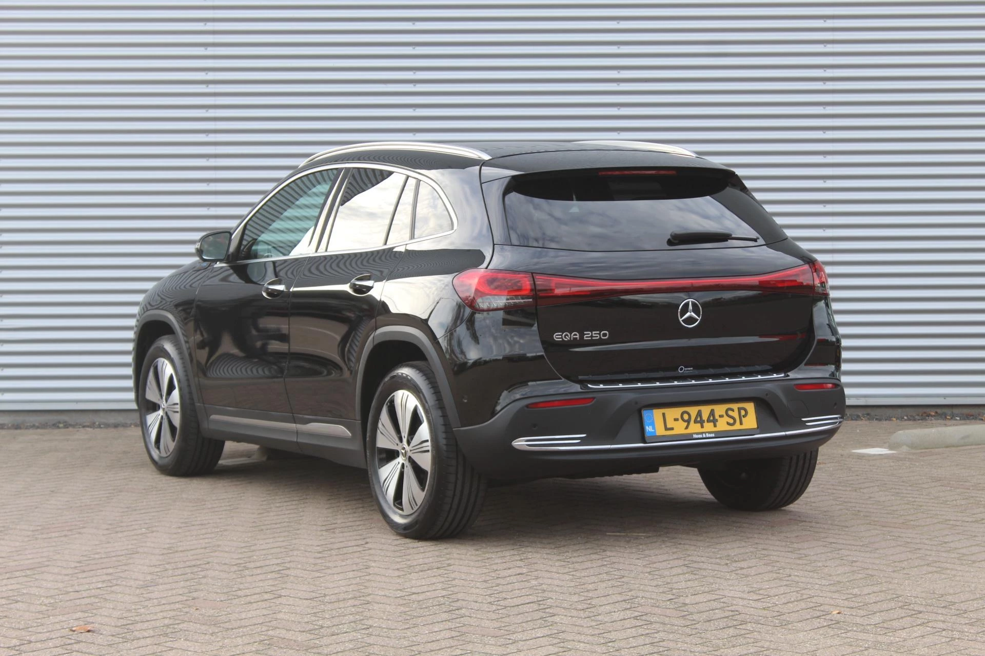 Hoofdafbeelding Mercedes-Benz EQA