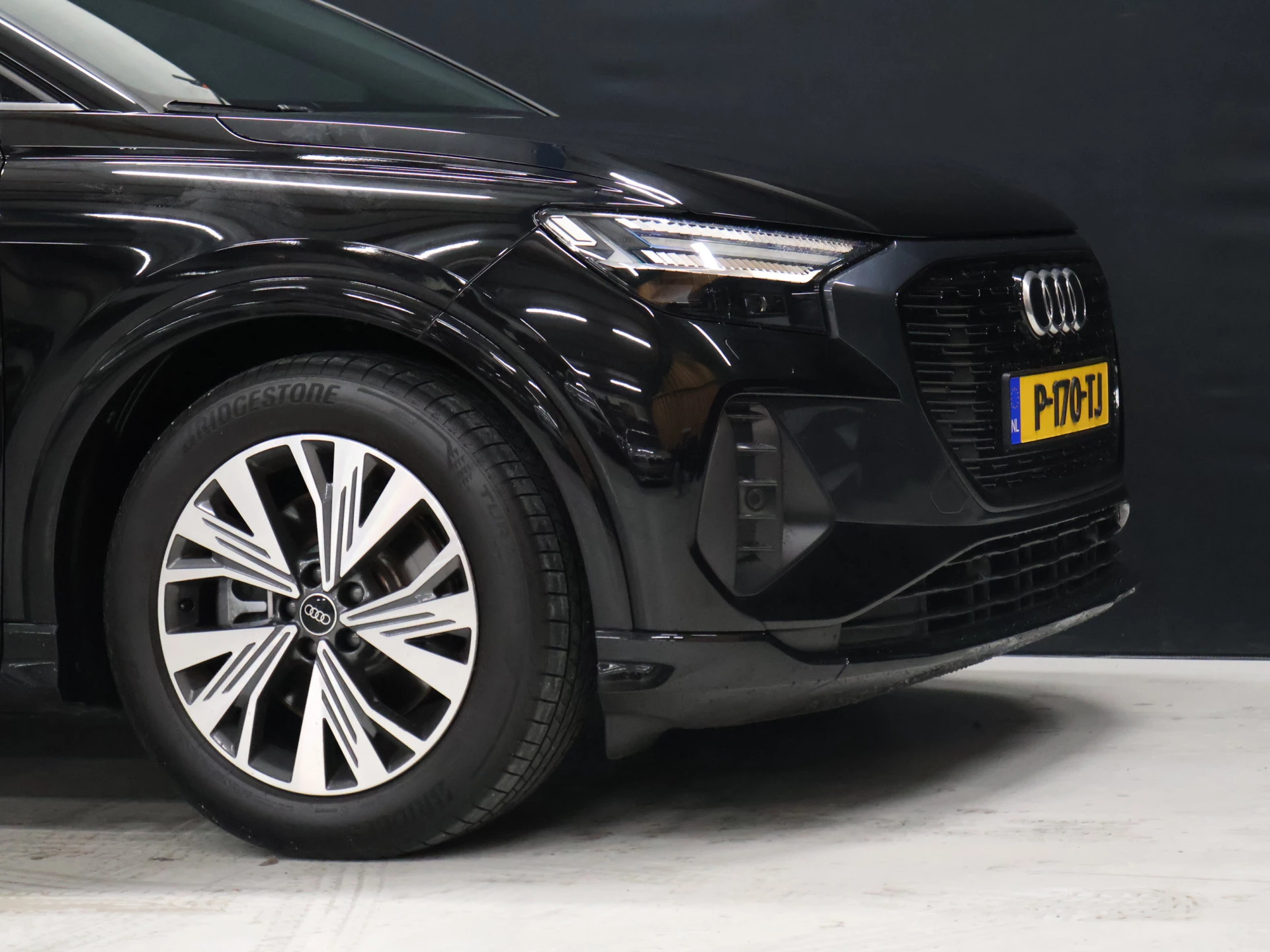 Hoofdafbeelding Audi Q4 e-tron