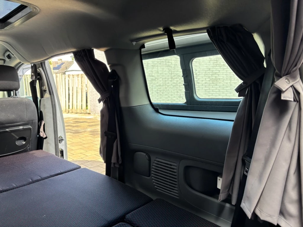 Hoofdafbeelding Nissan NV200
