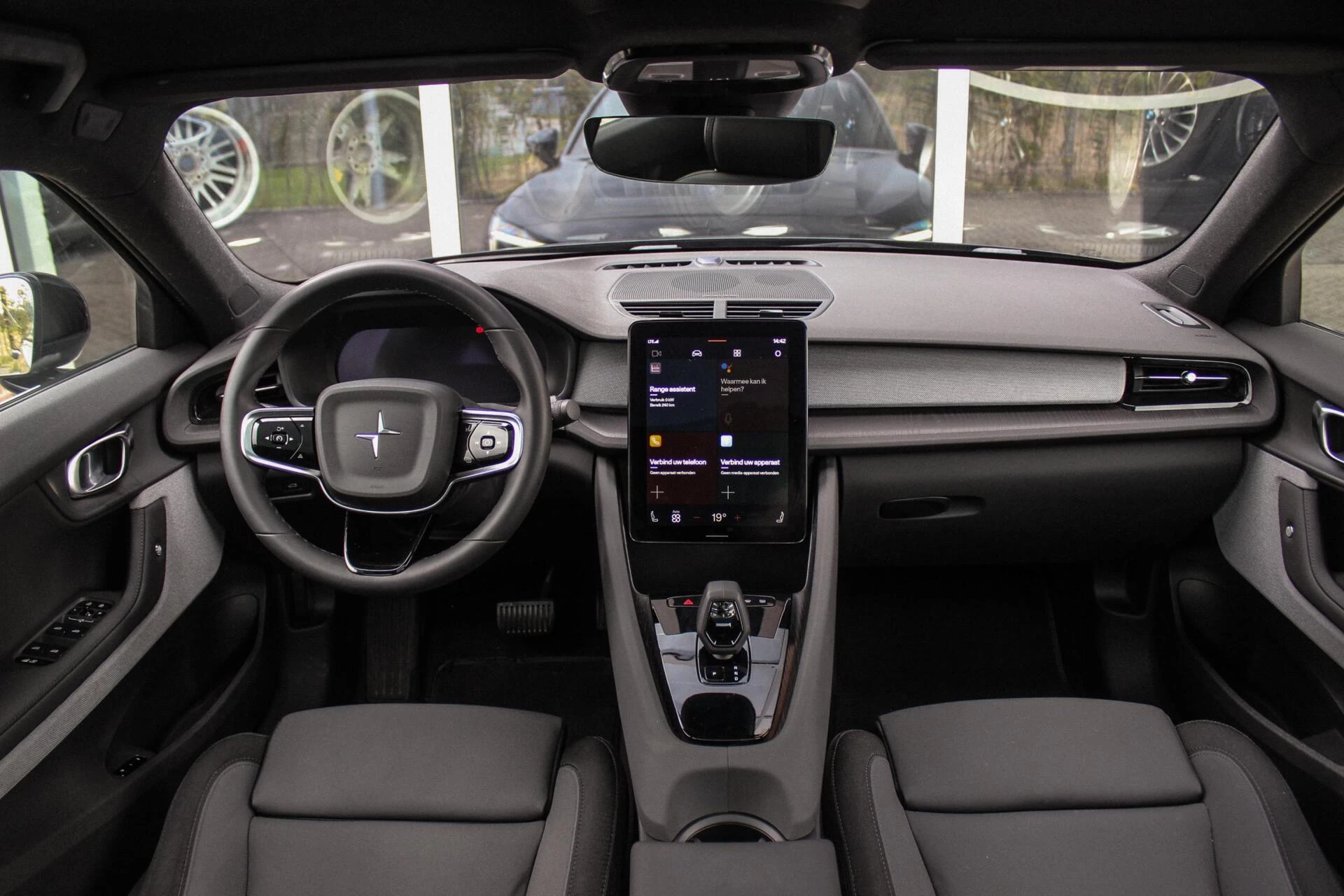 Hoofdafbeelding Polestar 2