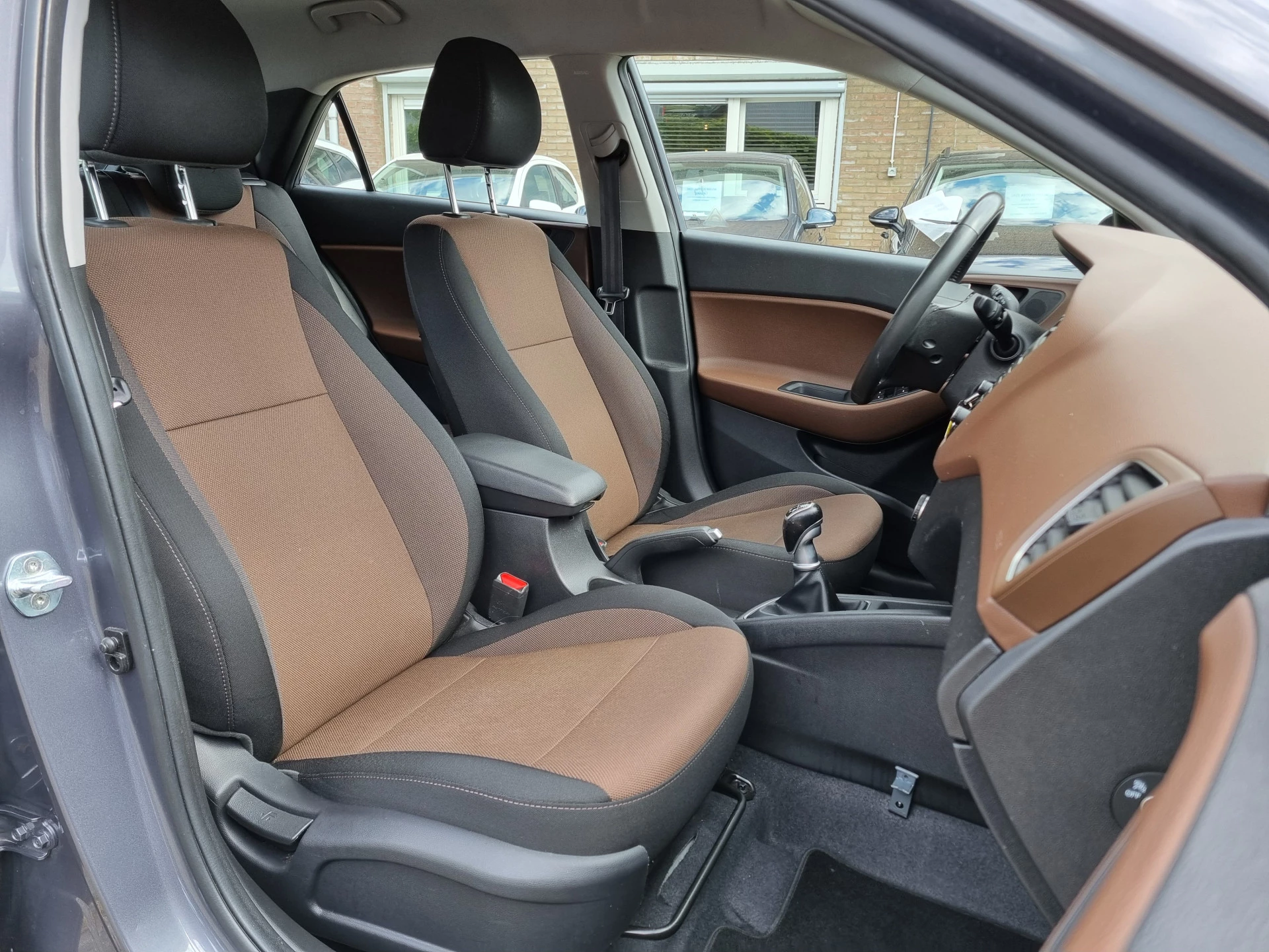 Hoofdafbeelding Hyundai i20