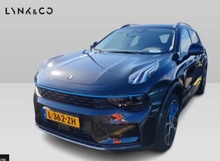 Lynk & Co 01 1.5 Plug-In Hybrid 262pk Automaat *NL* [ PANO+ACC+LED+CARPLAY+CAMERA+VIRTUAL+BLIS ]