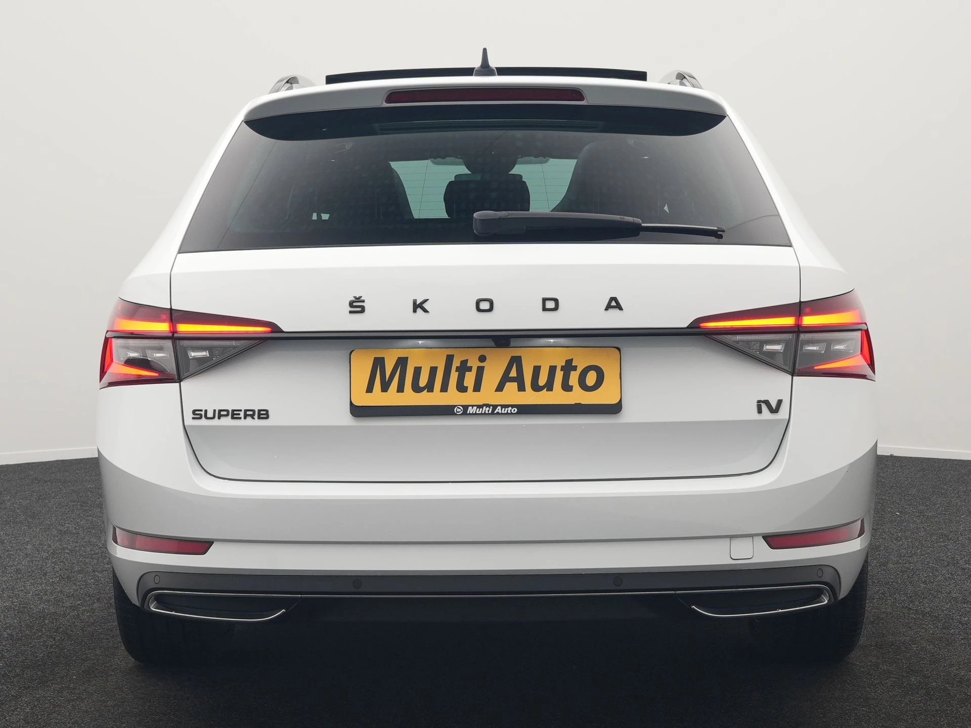 Hoofdafbeelding Škoda Superb