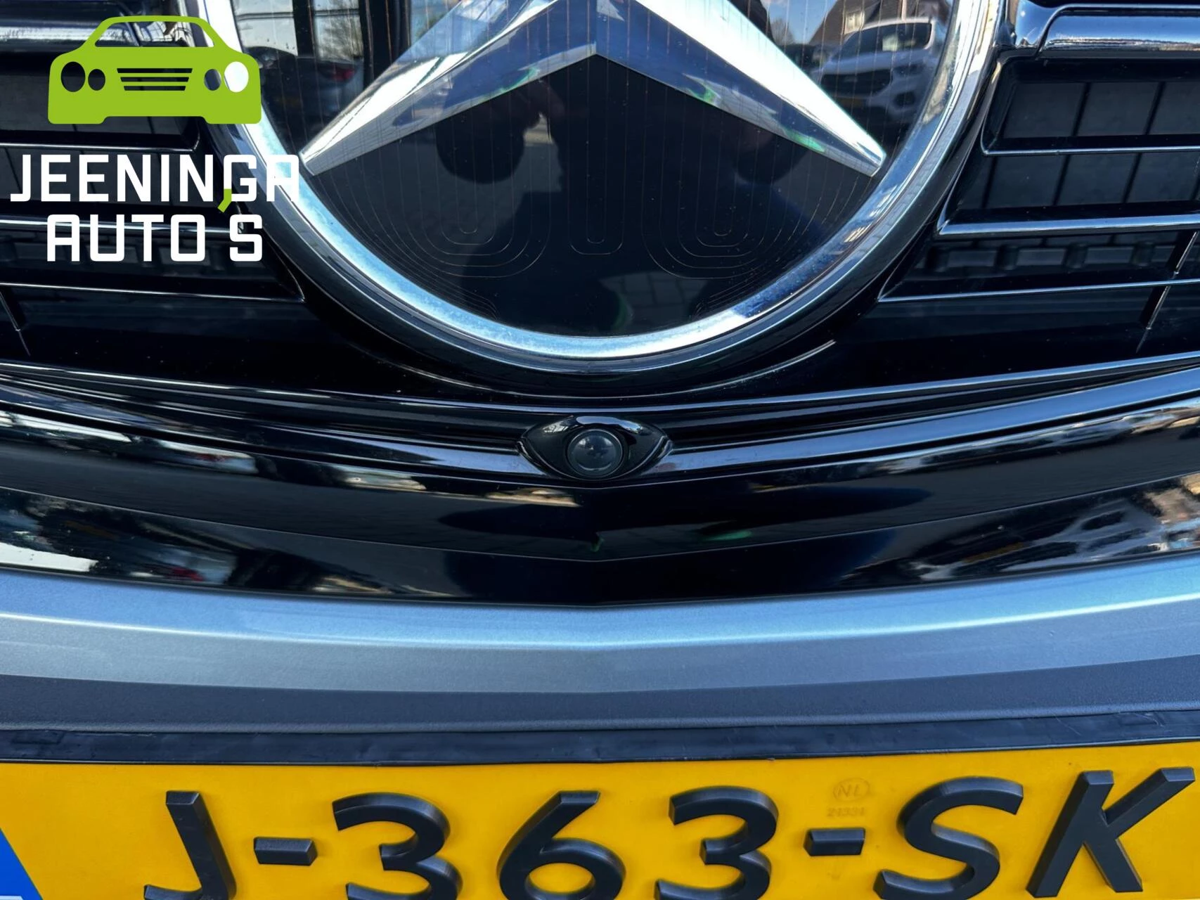 Hoofdafbeelding Mercedes-Benz EQC