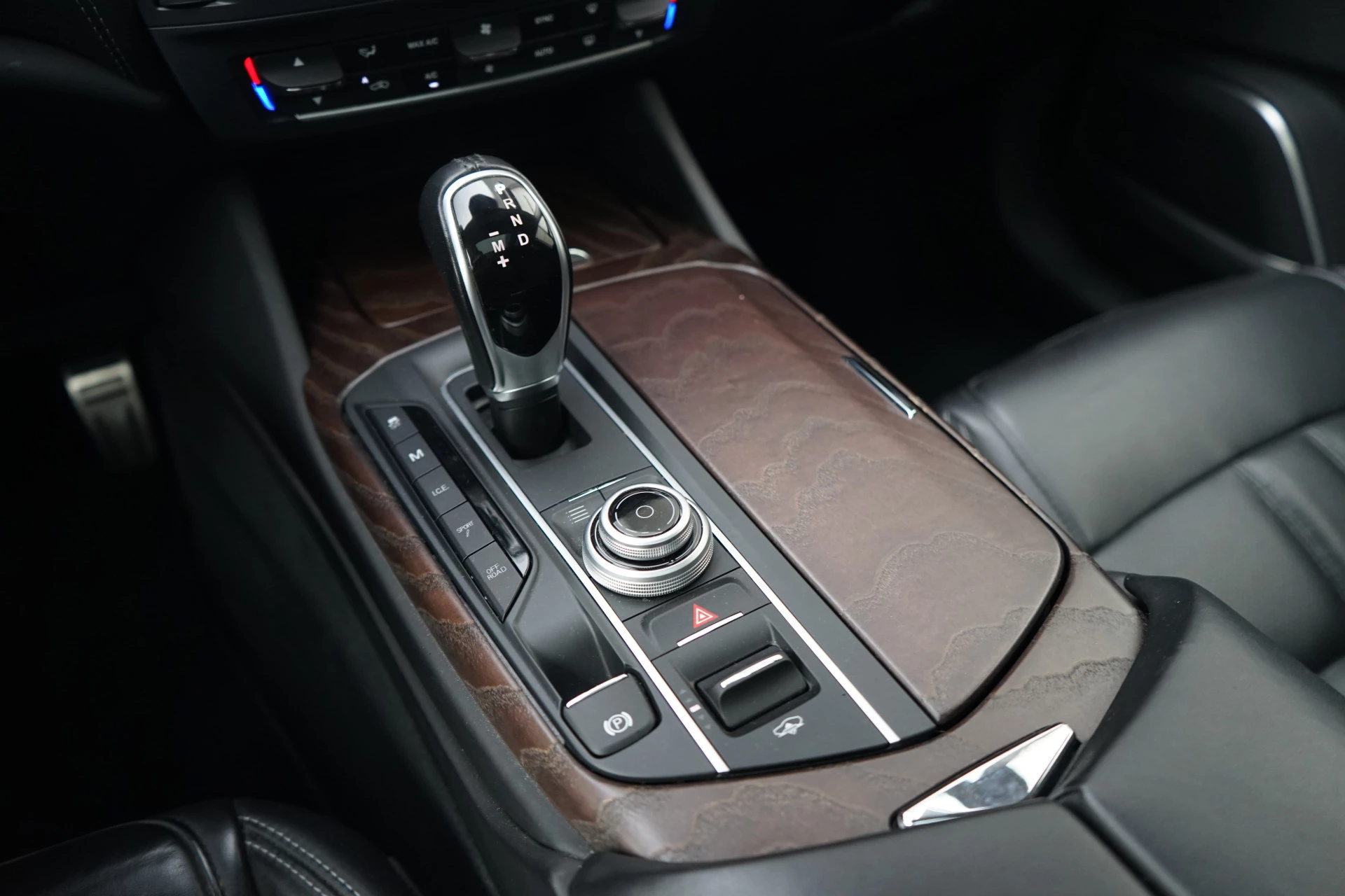 Hoofdafbeelding Maserati Levante