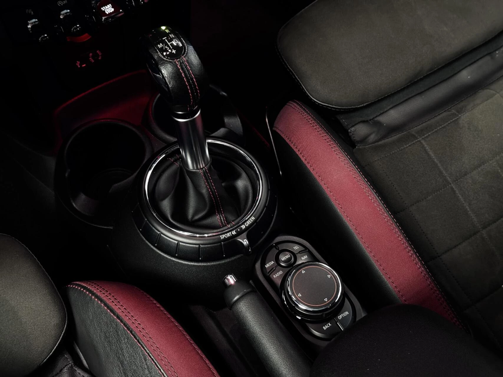 Hoofdafbeelding MINI Cooper