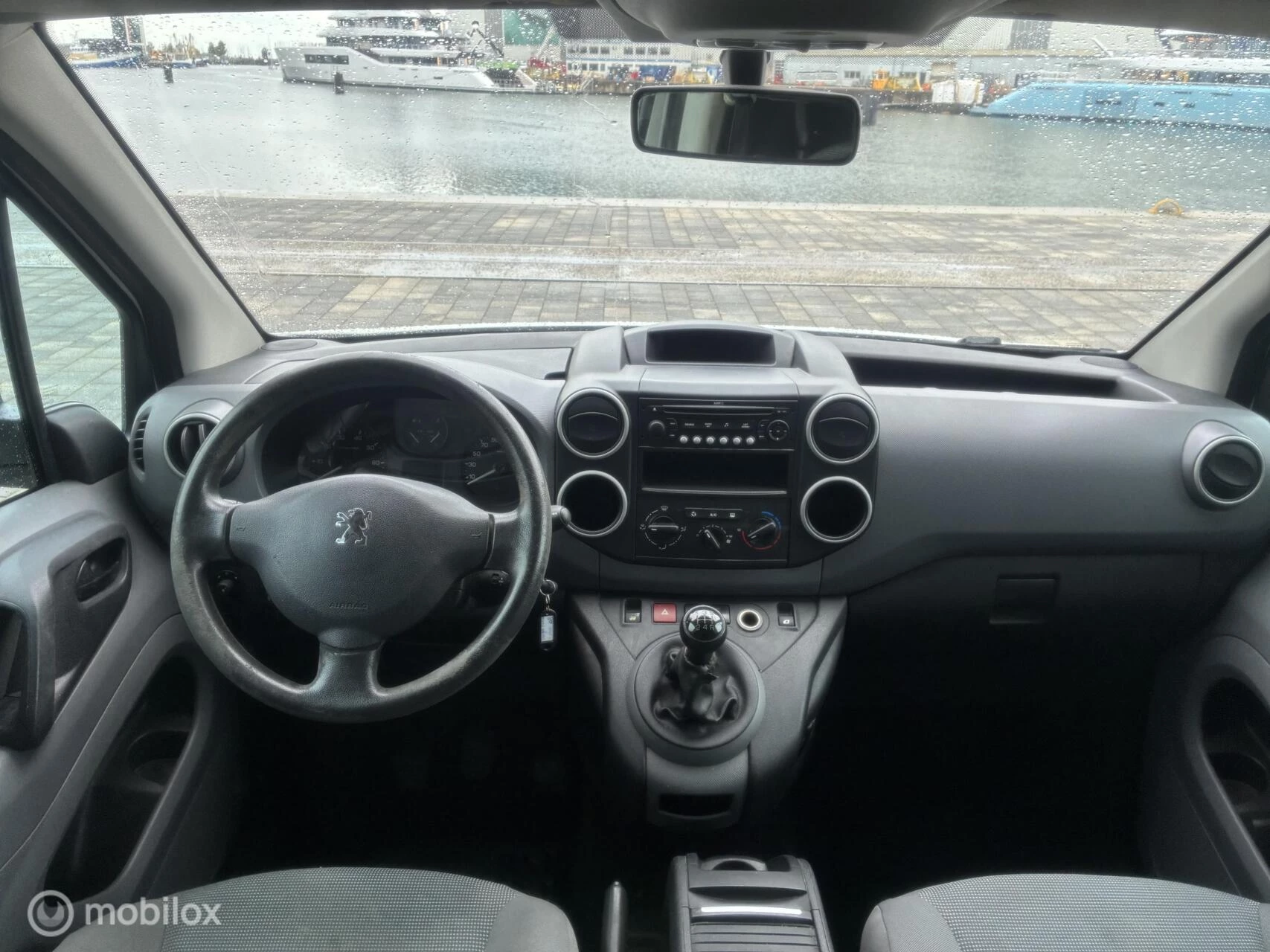 Hoofdafbeelding Peugeot Partner