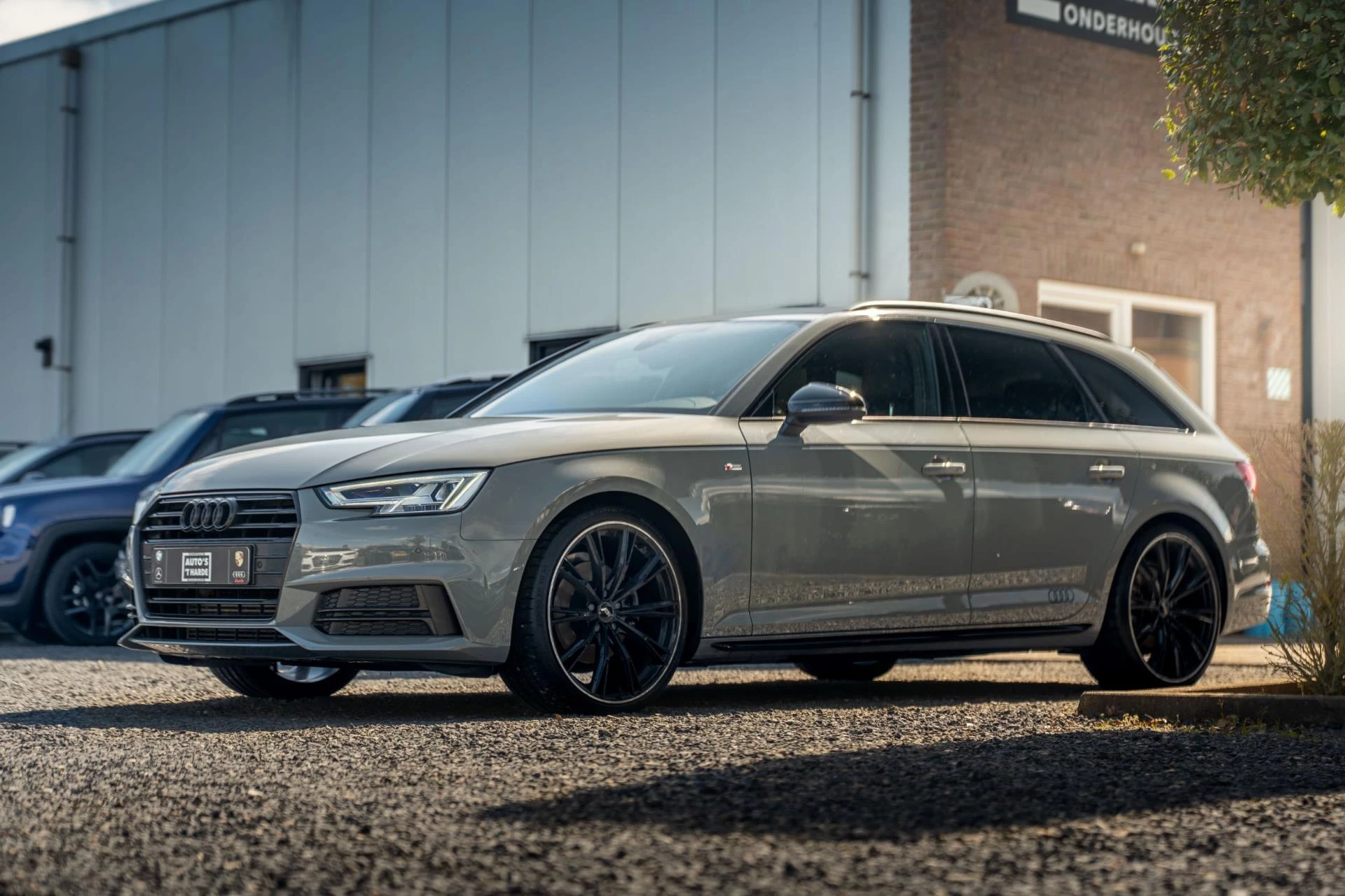 Hoofdafbeelding Audi A4