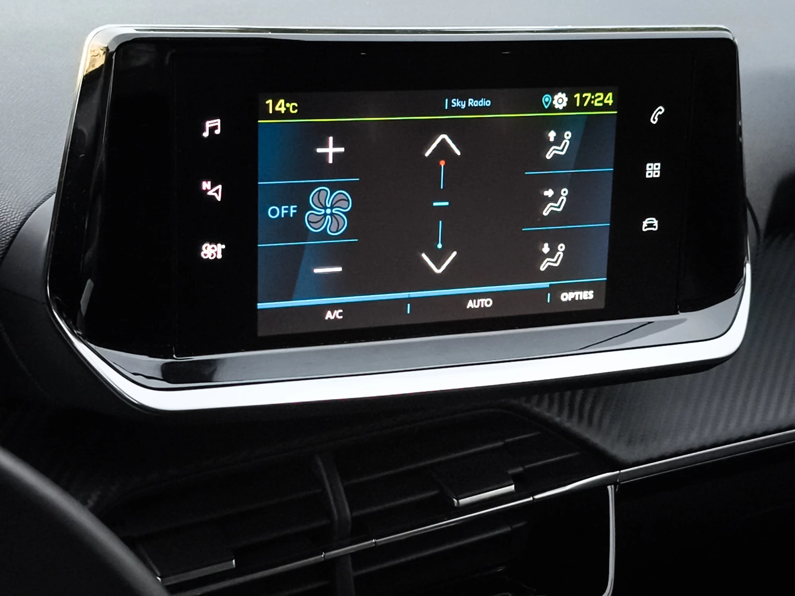 Hoofdafbeelding Peugeot e-208