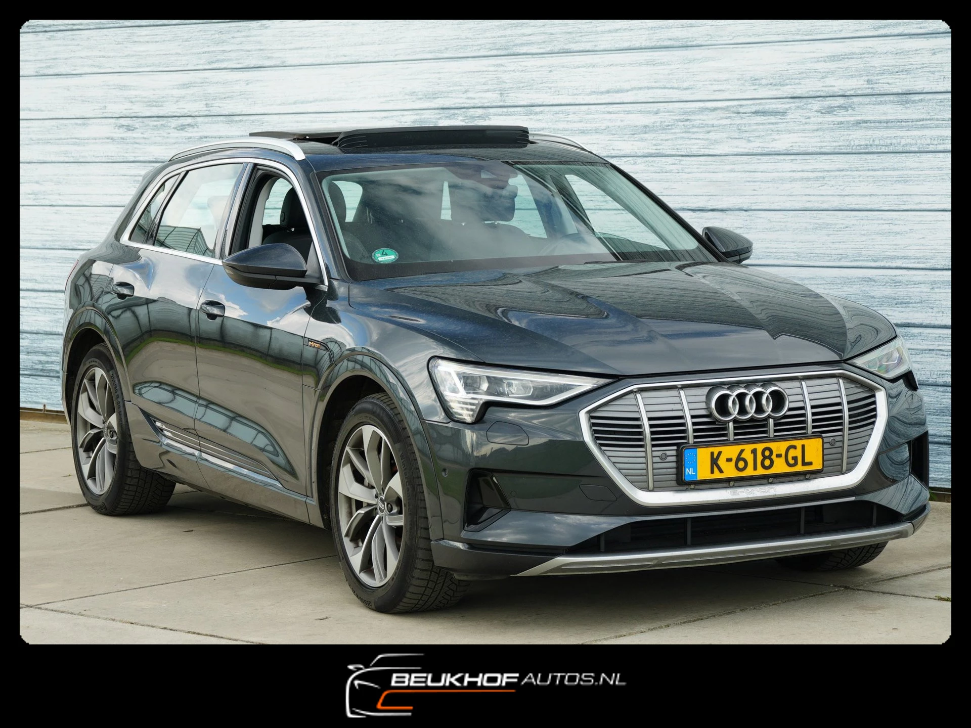 Hoofdafbeelding Audi e-tron