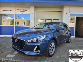 Hyundai i30 1.0 T-GDi Family + Luxe Uitvoering Dealeronderhouden Carplay Camera Winterpakket