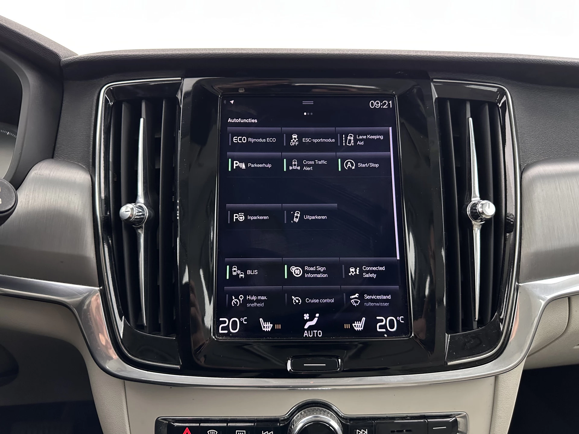 Hoofdafbeelding Volvo V90