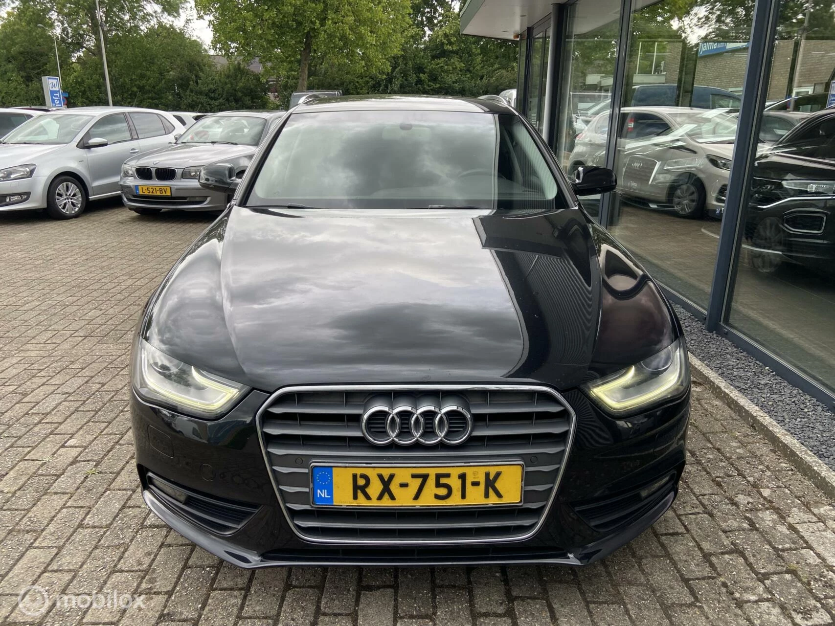 Hoofdafbeelding Audi A4