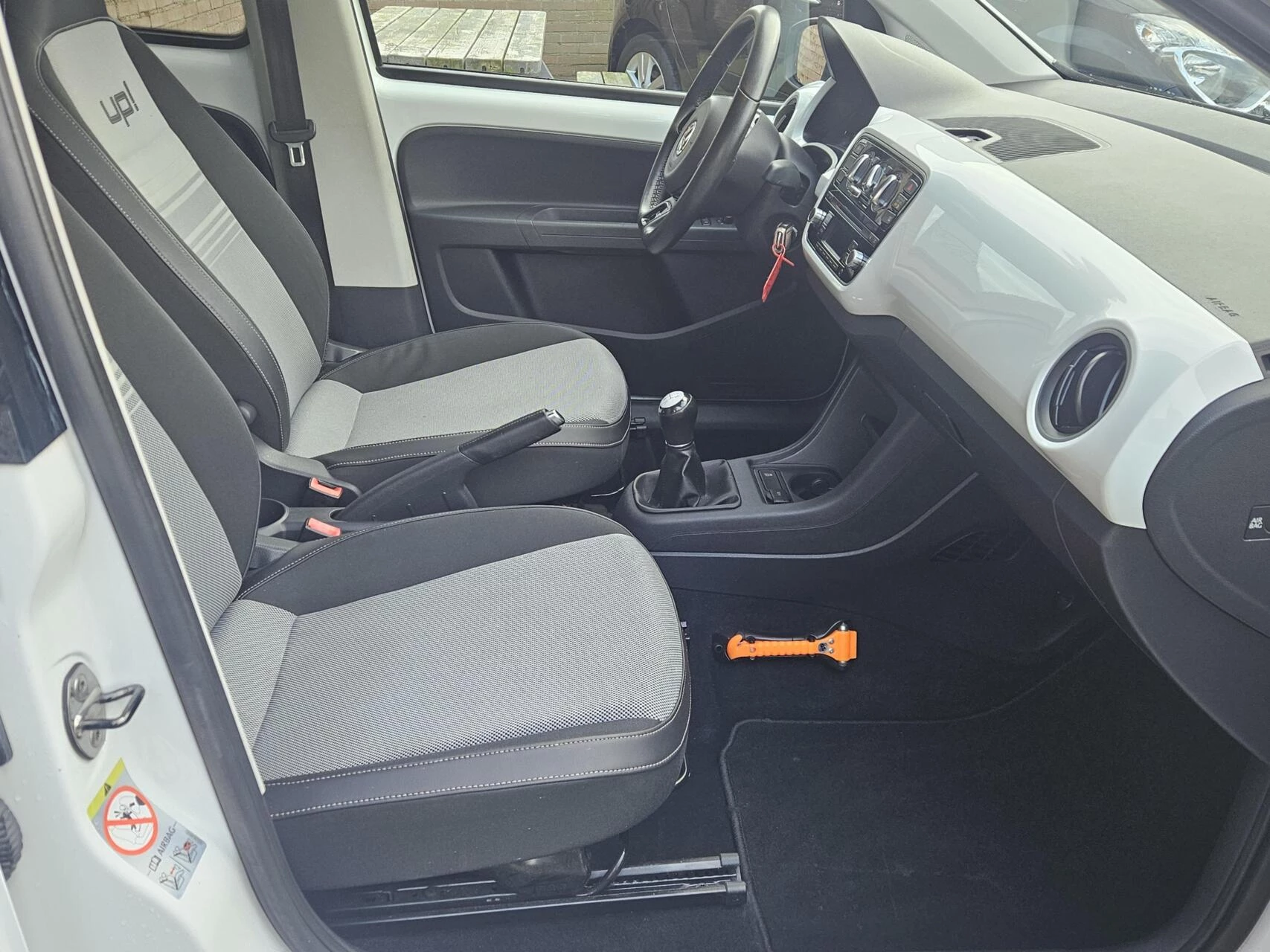 Hoofdafbeelding Volkswagen up!