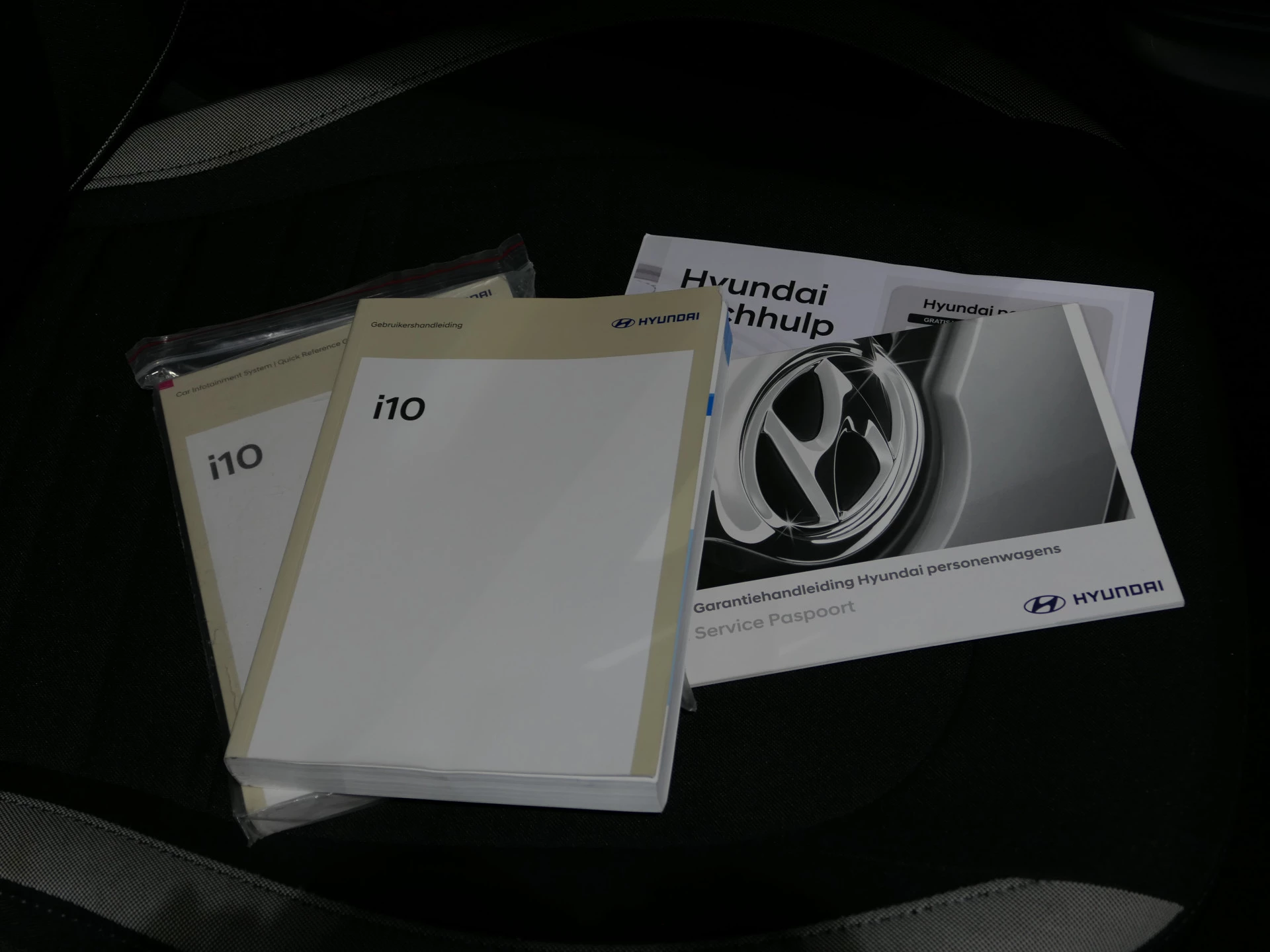 Hoofdafbeelding Hyundai i10