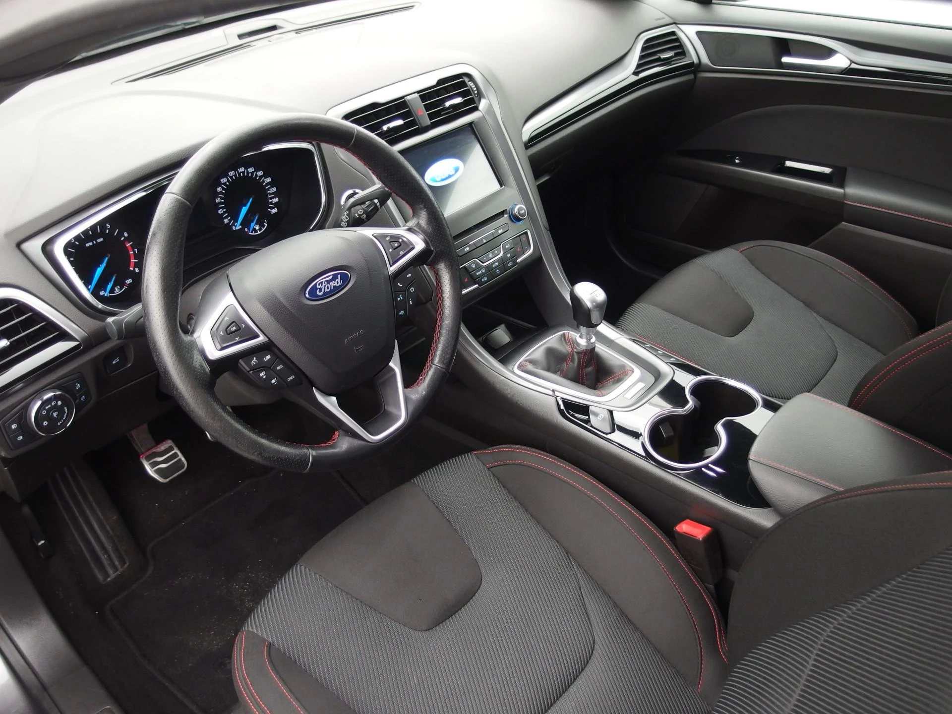 Hoofdafbeelding Ford Mondeo