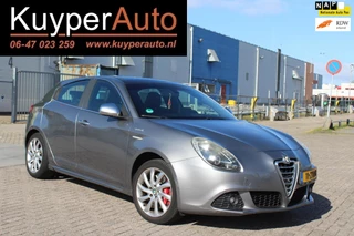 Hoofdafbeelding Alfa Romeo Giulietta Alfa Romeo Giulietta 1.4 T Business Executive automaat NAP vol leder