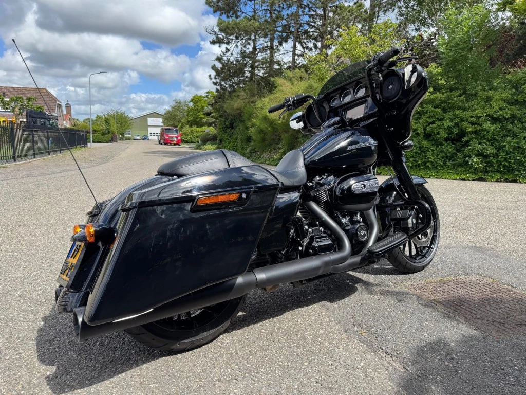 Hoofdafbeelding Harley-Davidson Street Glide