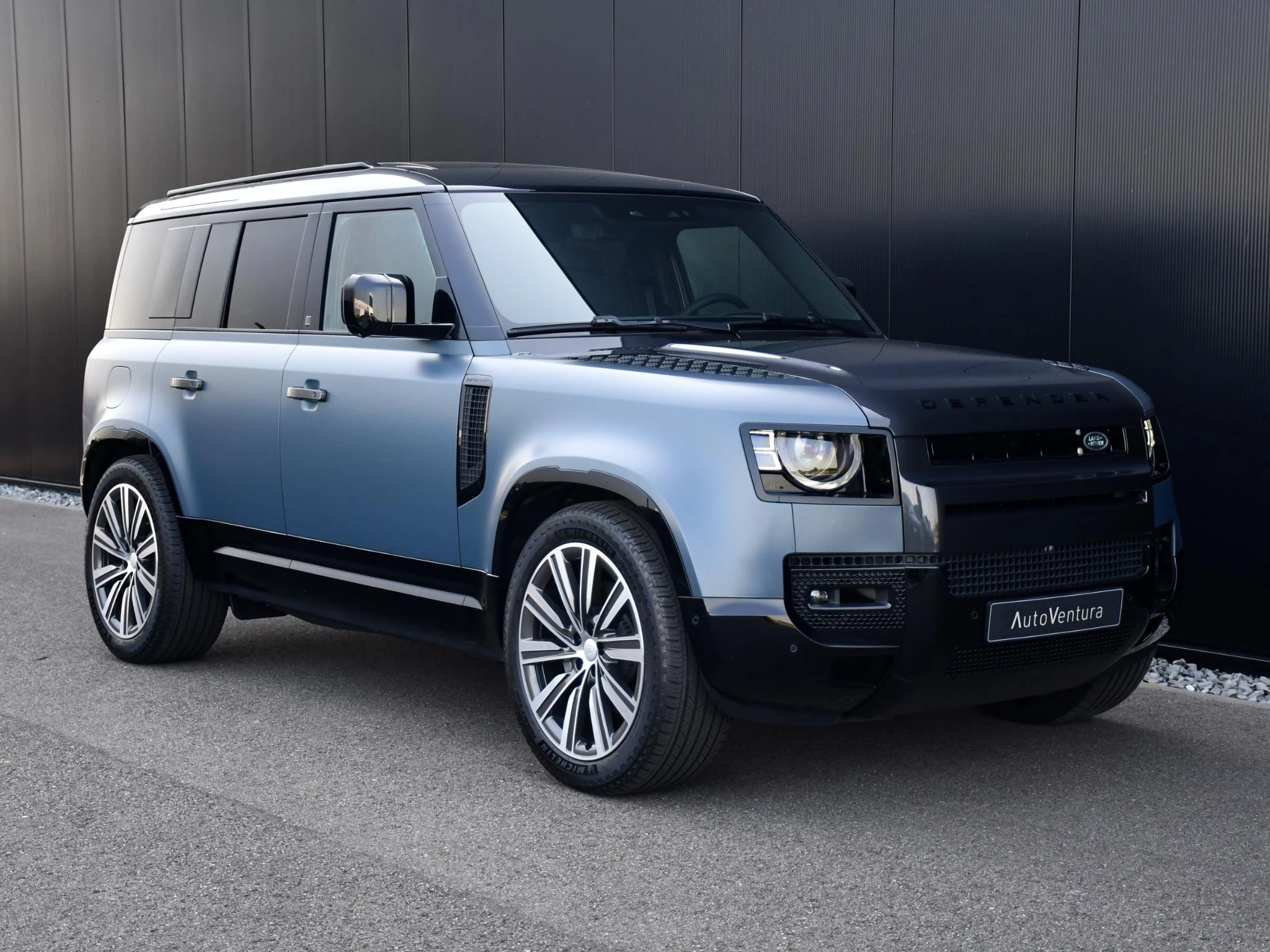 Hoofdafbeelding Land Rover Defender