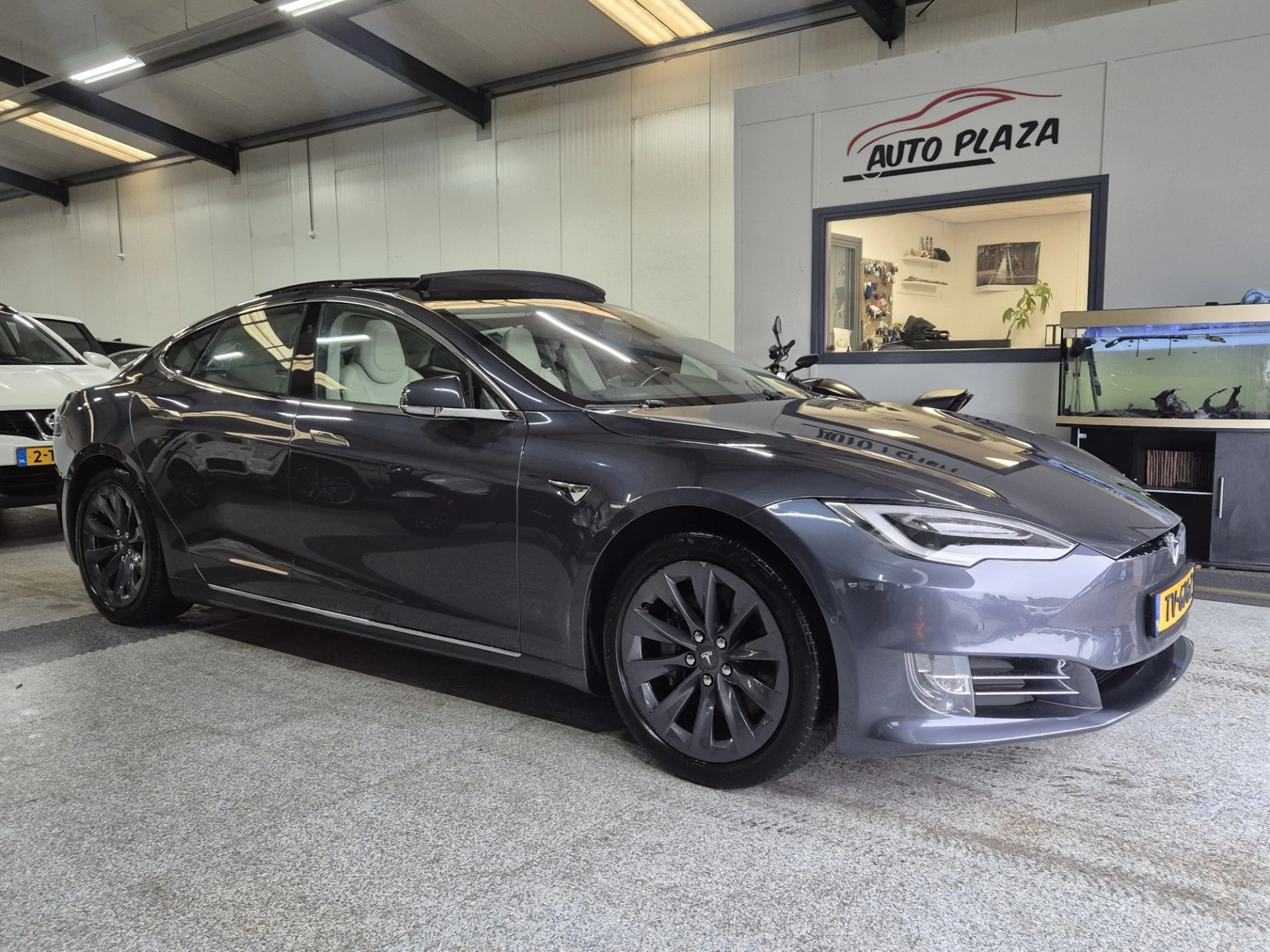 Hoofdafbeelding Tesla Model S