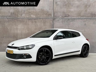Volkswagen Scirocco 1.4 TSI Highline | Orgi. NL! | Carplay | 06-2027 APK | Climate control | Cruise control | 18 inch | Sportstoelen |