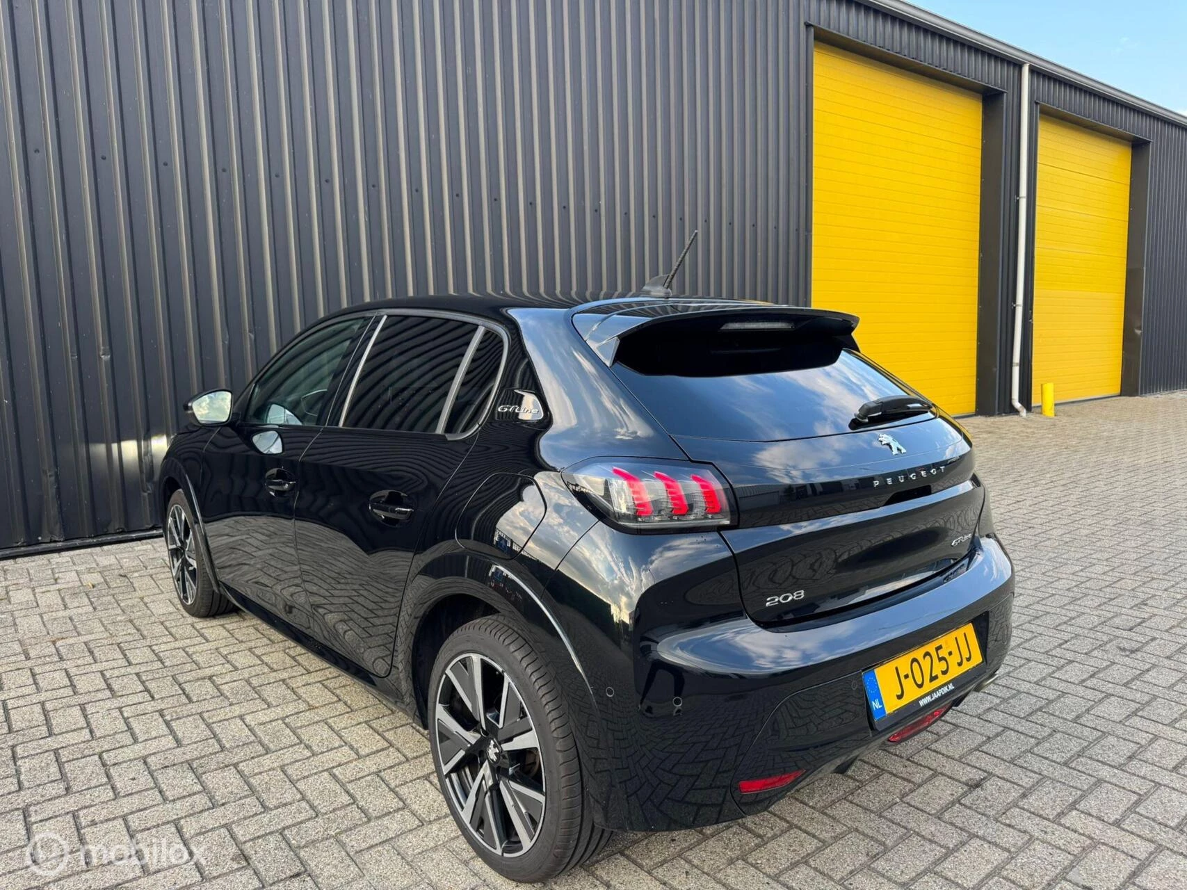 Hoofdafbeelding Peugeot 208