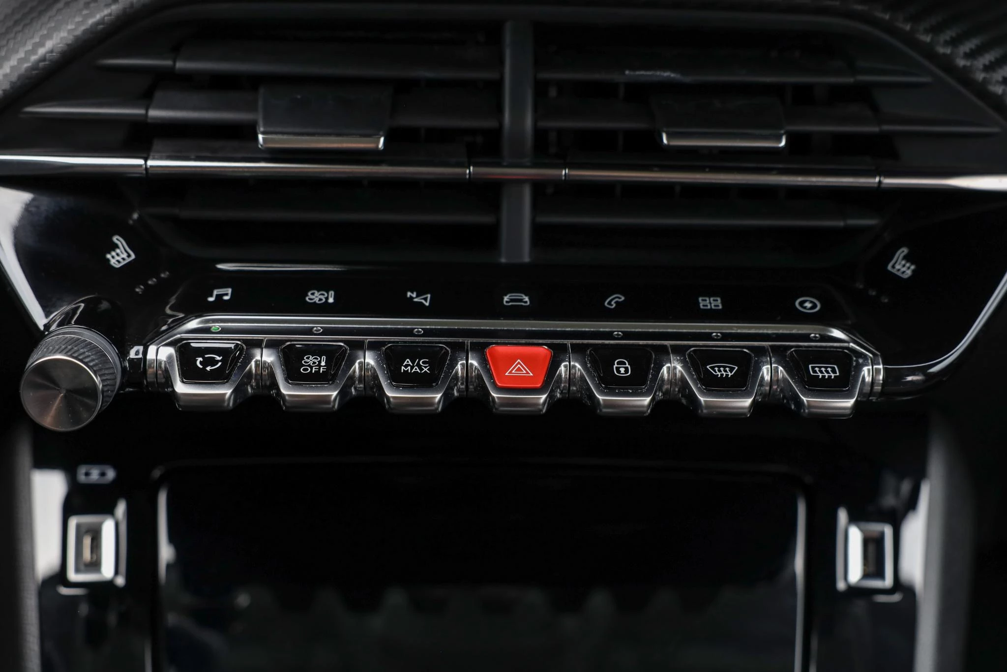 Hoofdafbeelding Peugeot e-208