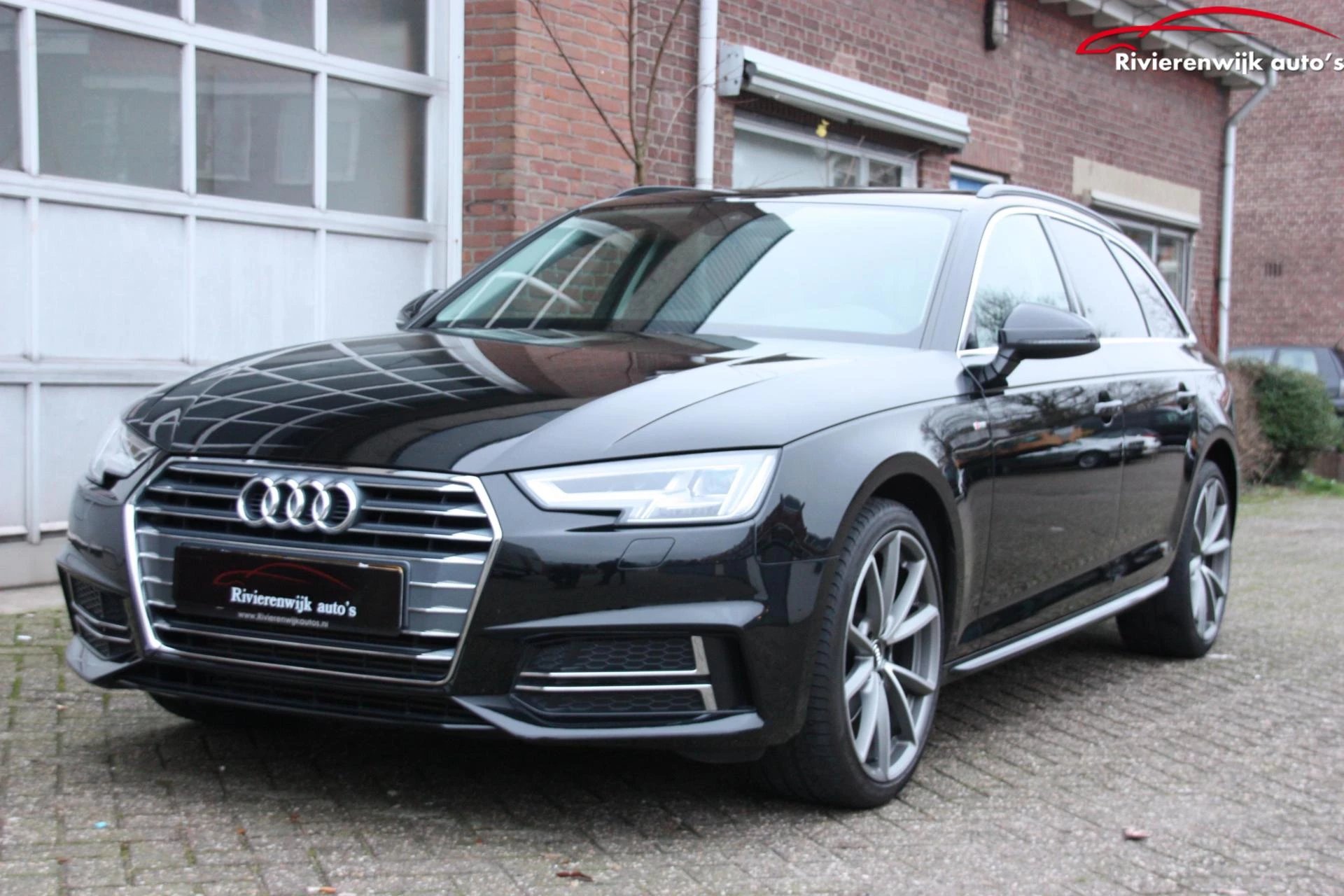 Hoofdafbeelding Audi A4