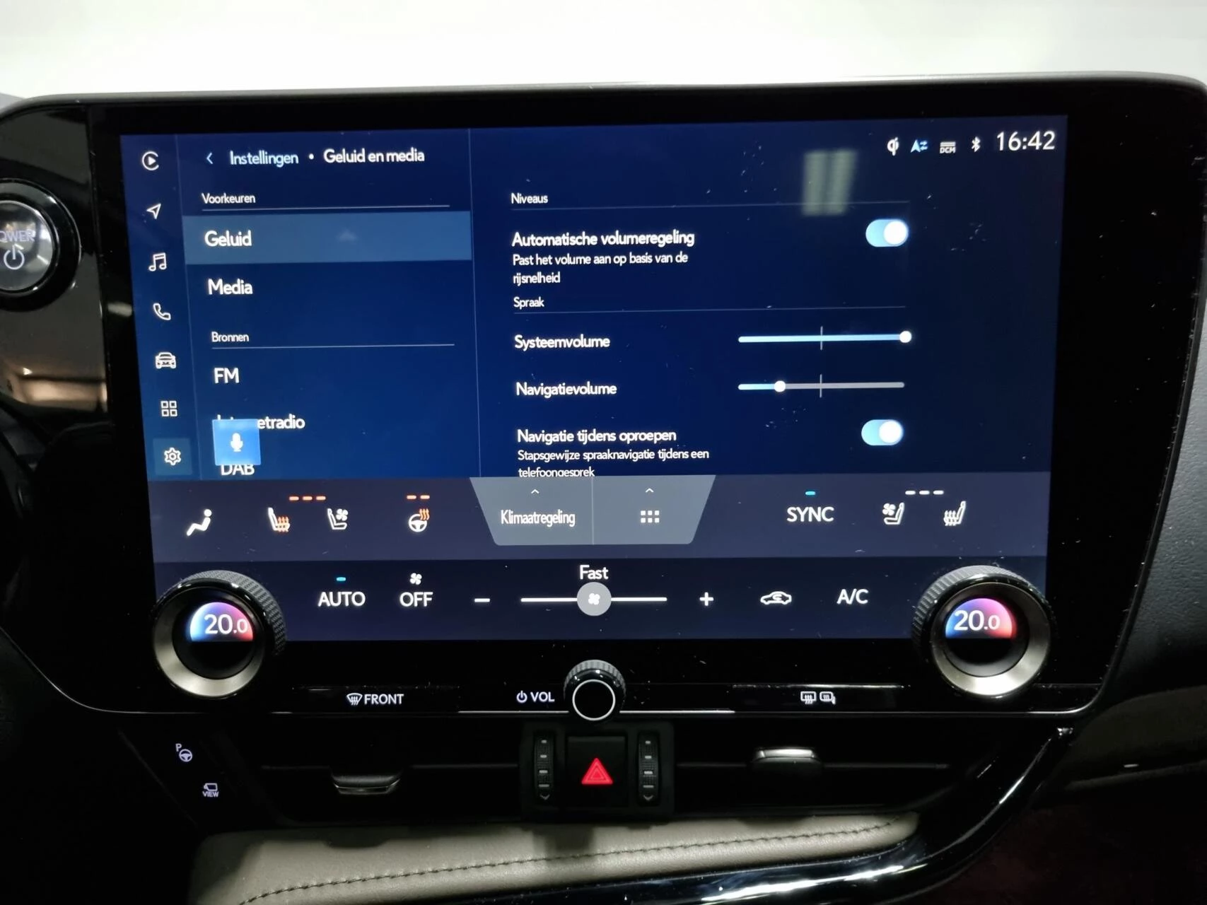 Hoofdafbeelding Lexus NX