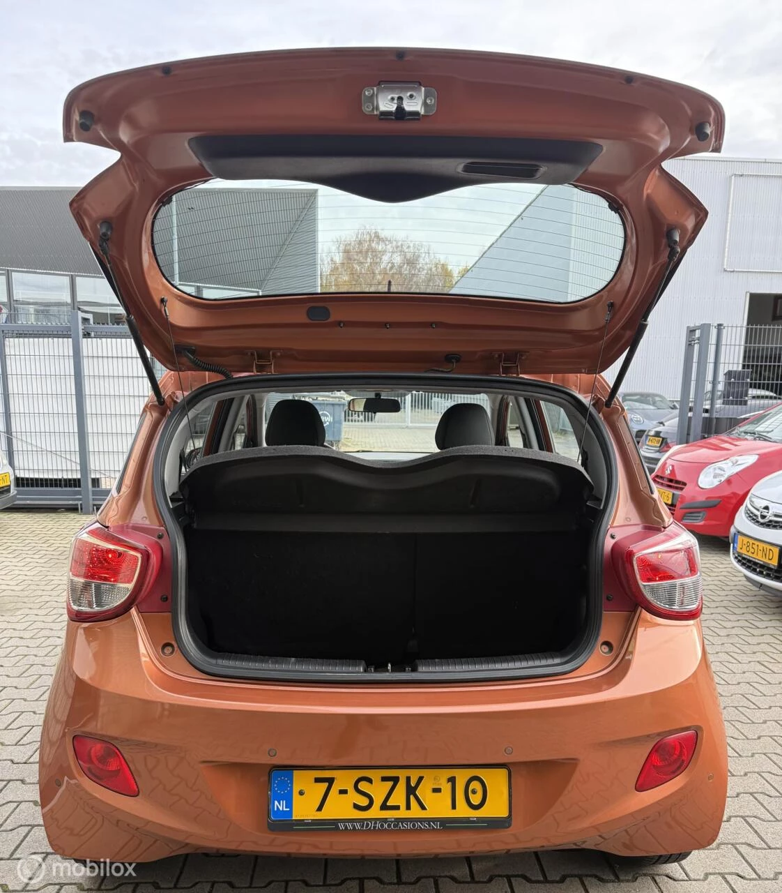 Hoofdafbeelding Hyundai i10