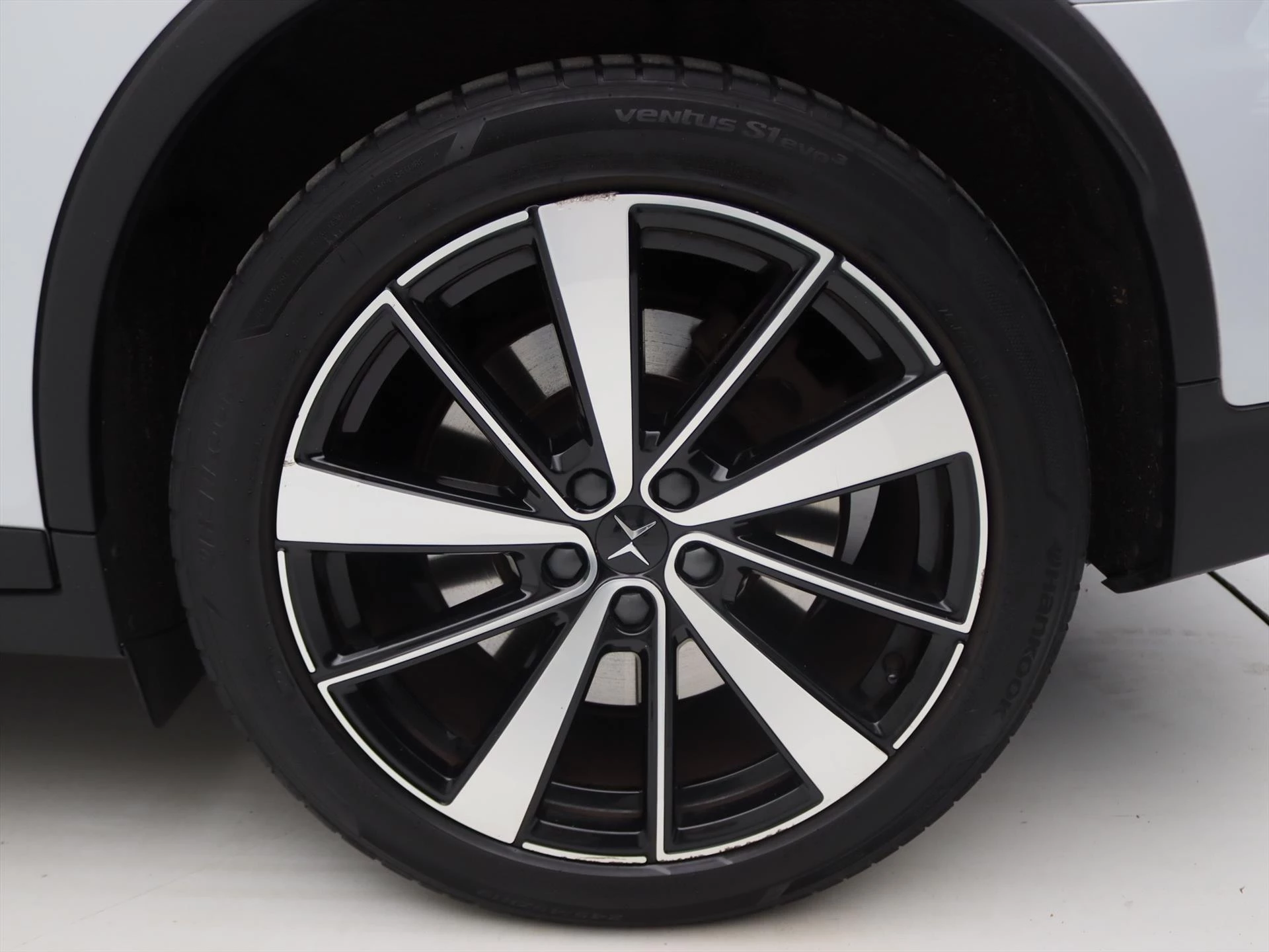 Hoofdafbeelding Polestar 2