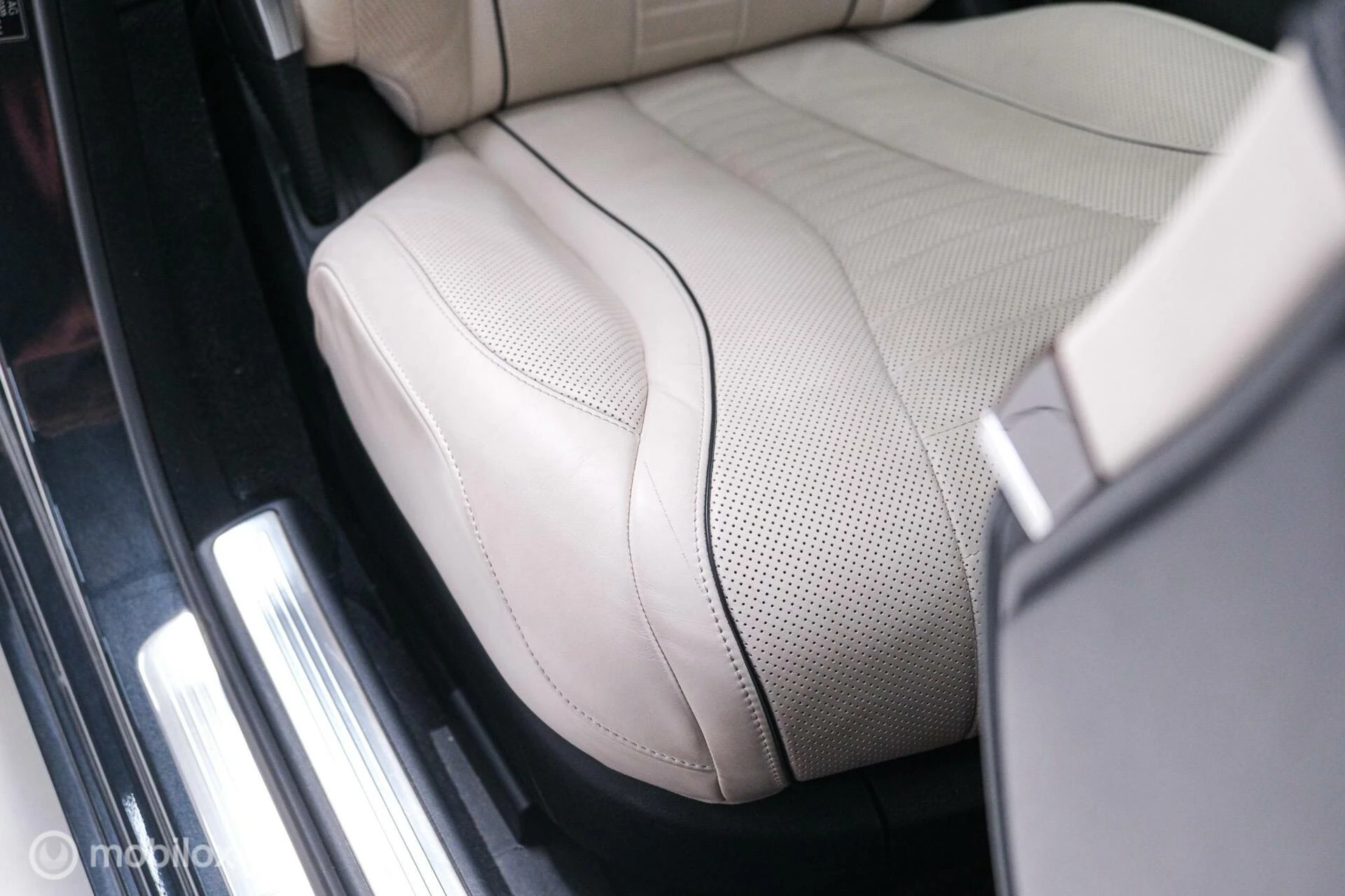 Hoofdafbeelding Mercedes-Benz S-Klasse