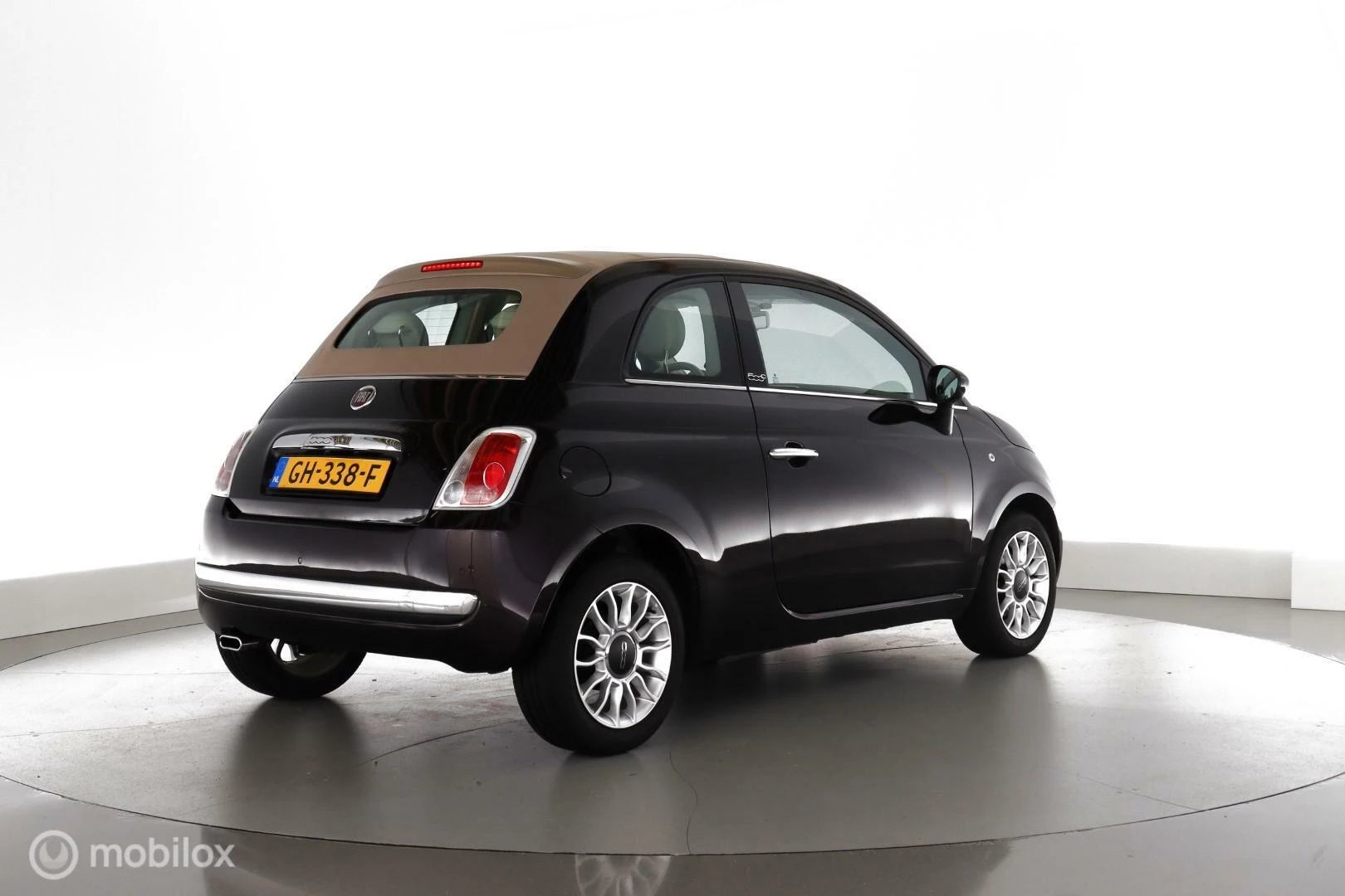 Hoofdafbeelding Fiat 500C