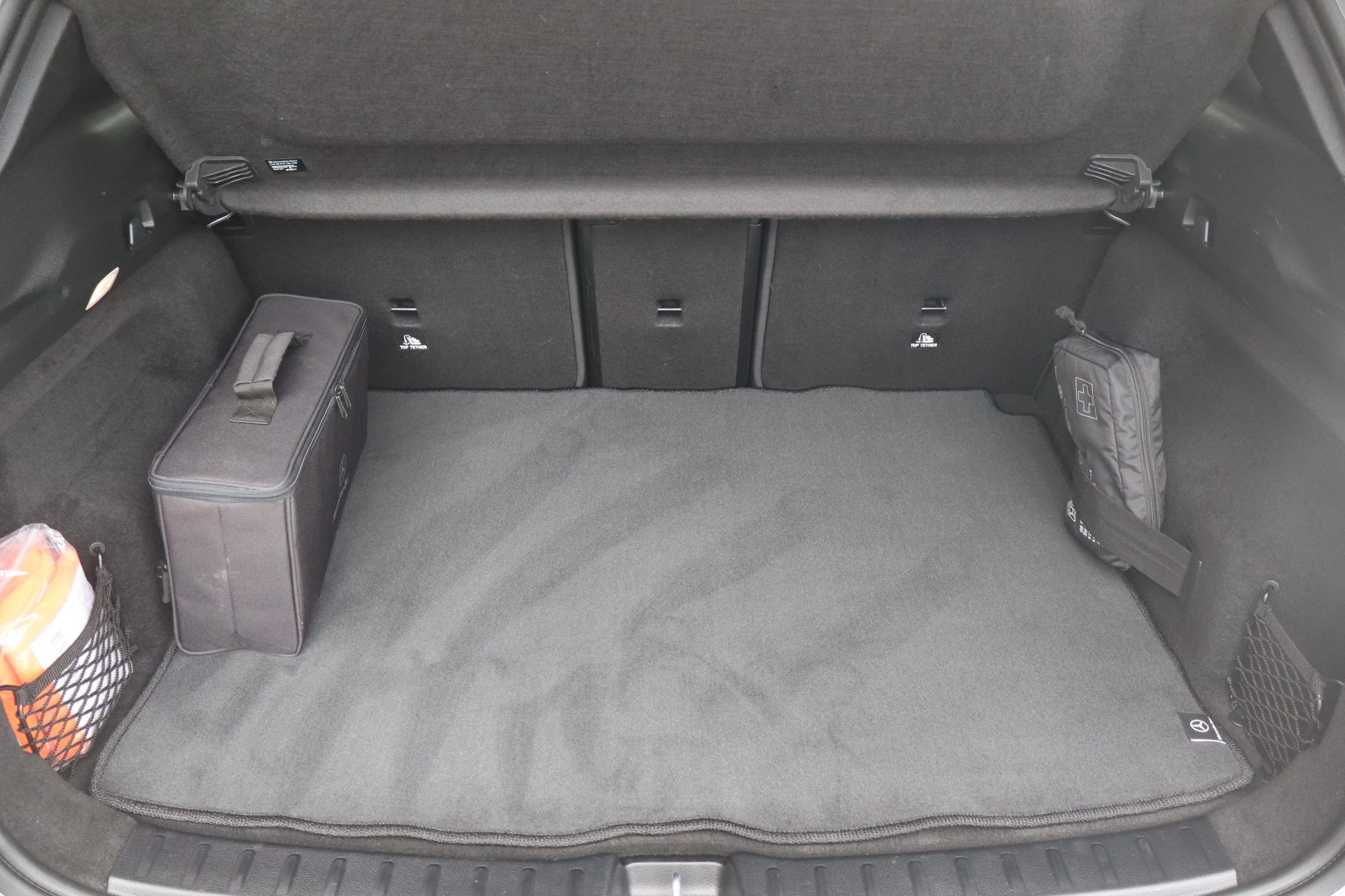 Hoofdafbeelding Mercedes-Benz EQA