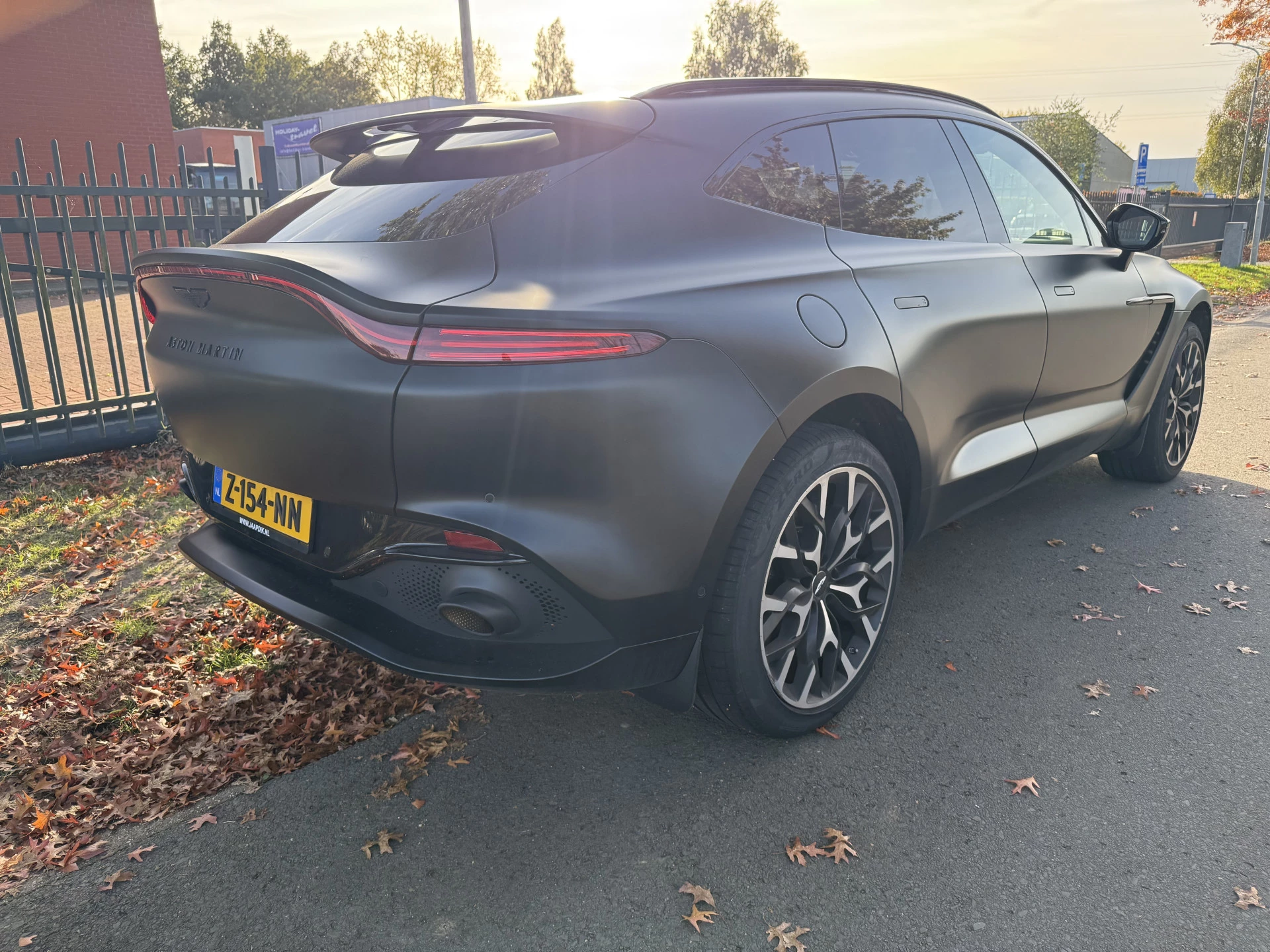 Hoofdafbeelding Aston Martin DBX