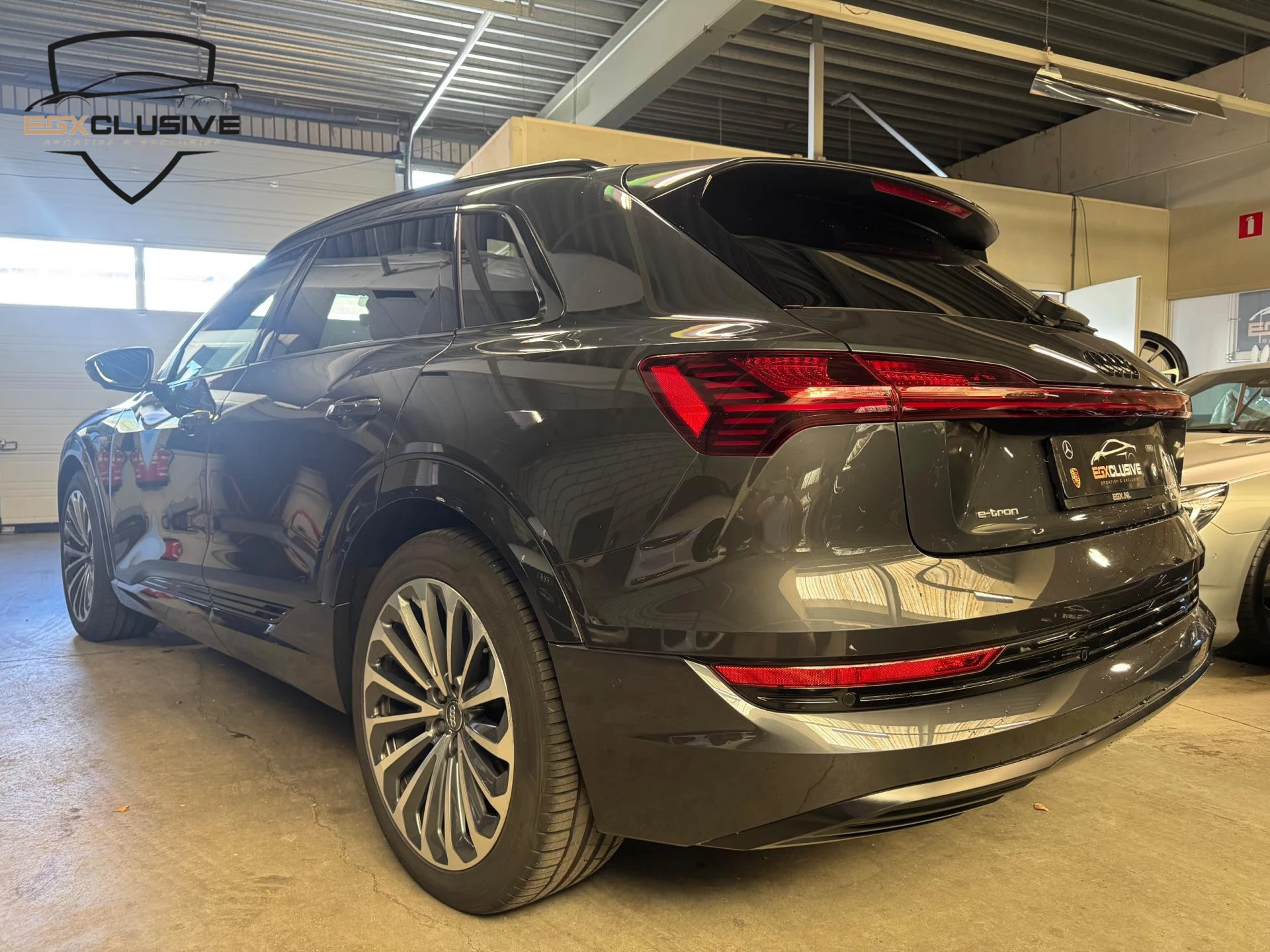 Hoofdafbeelding Audi e-tron