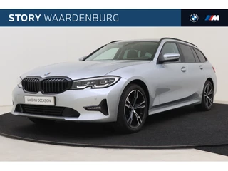 Hoofdafbeelding BMW 3 Serie BMW 3 Serie Touring 320i High Executive Automaat / LED / Live Cockpit Professional / Cruise control / PDC / Stoelverwarming