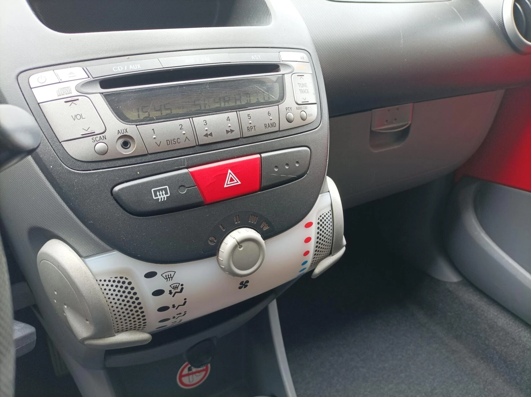 Hoofdafbeelding Peugeot 107