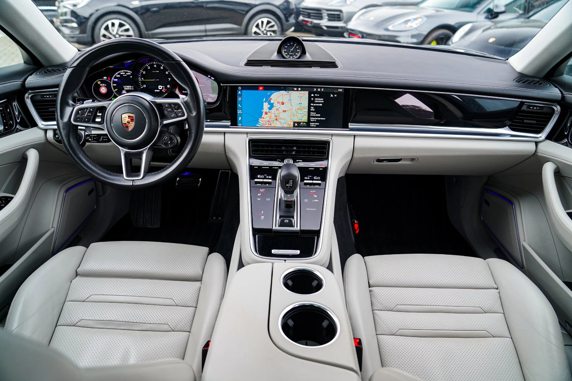 Hoofdafbeelding Porsche Panamera