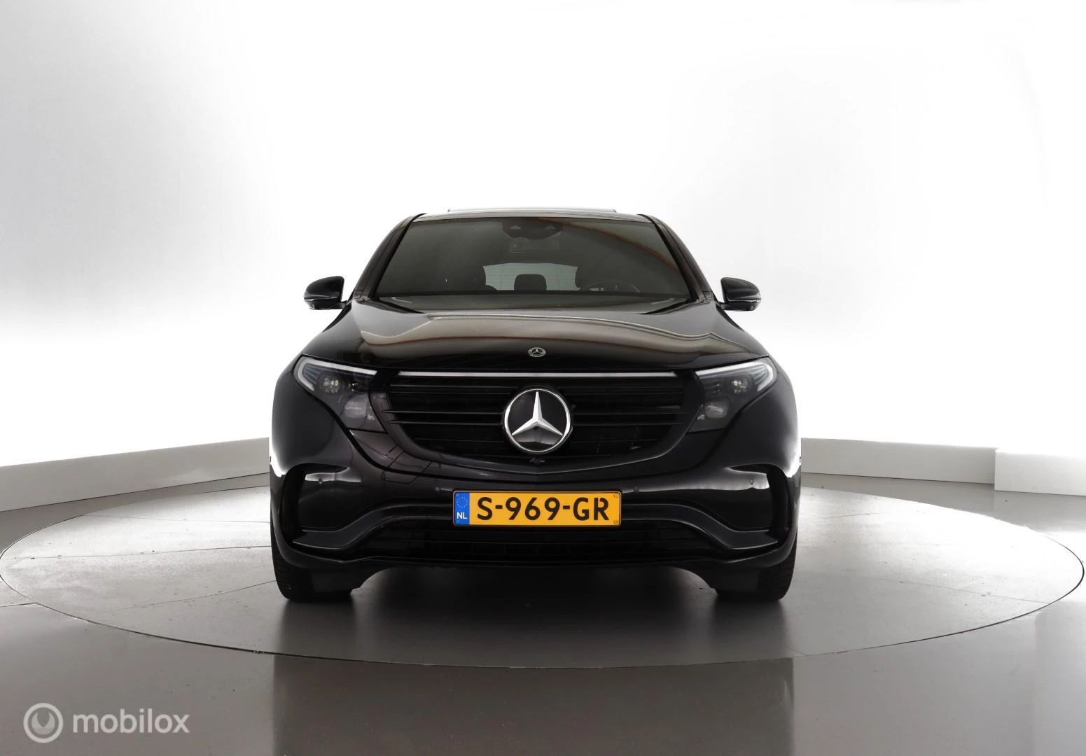 Hoofdafbeelding Mercedes-Benz EQC