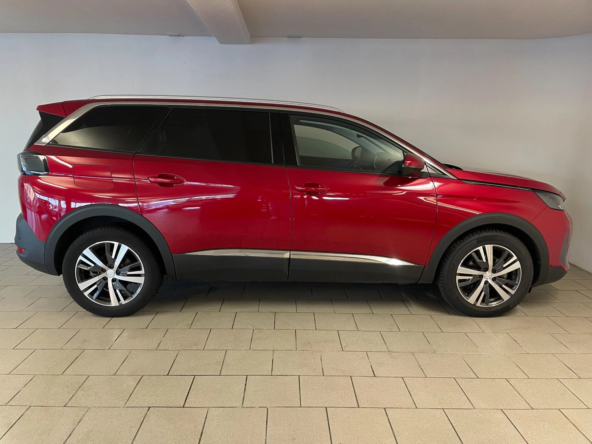 Hoofdafbeelding Peugeot 5008